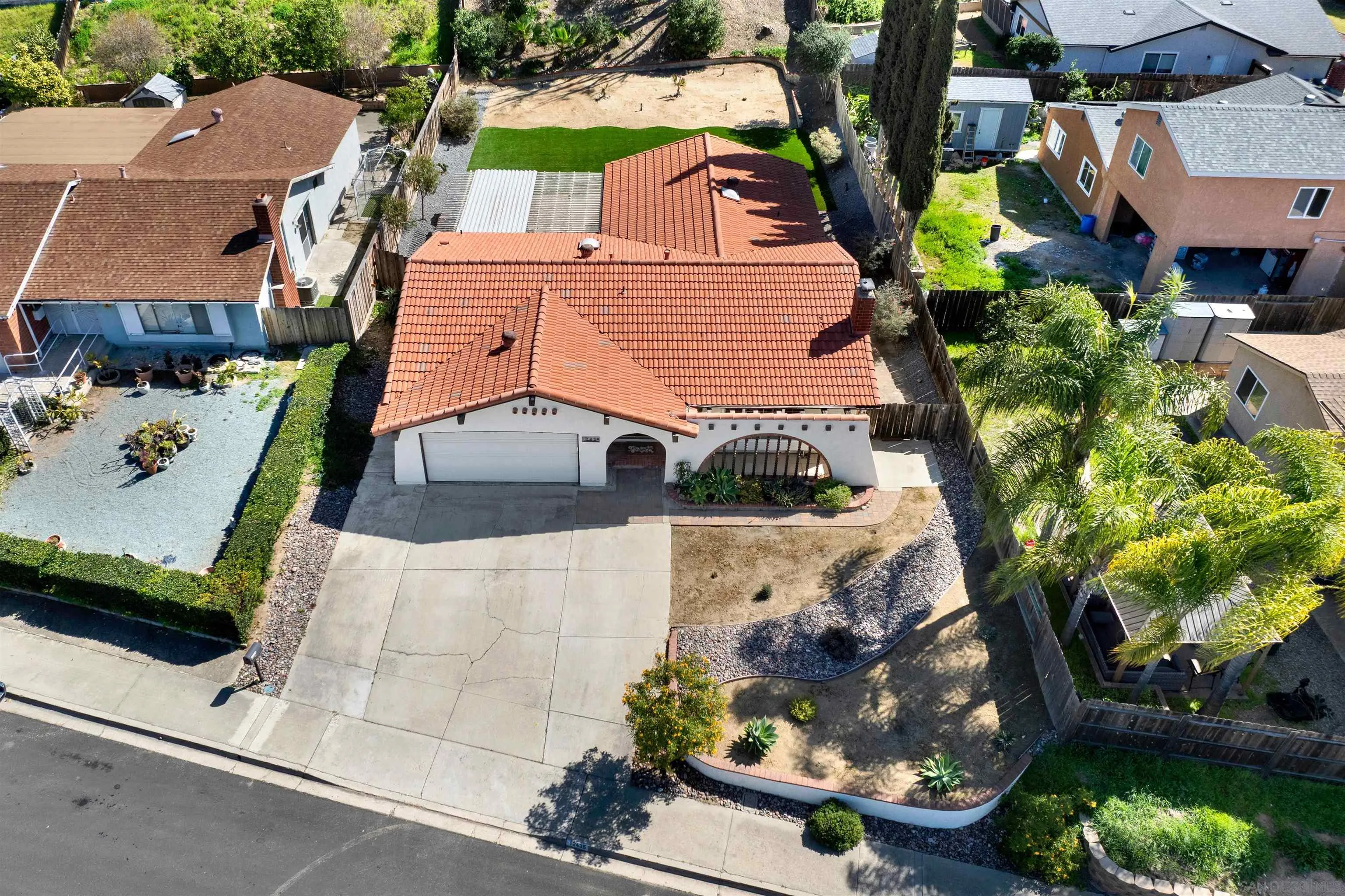 https://cdn.realtyfeed.com/cdn/127/260004483/77a8acbb15cd4ad5681209ea6155c06e.webp