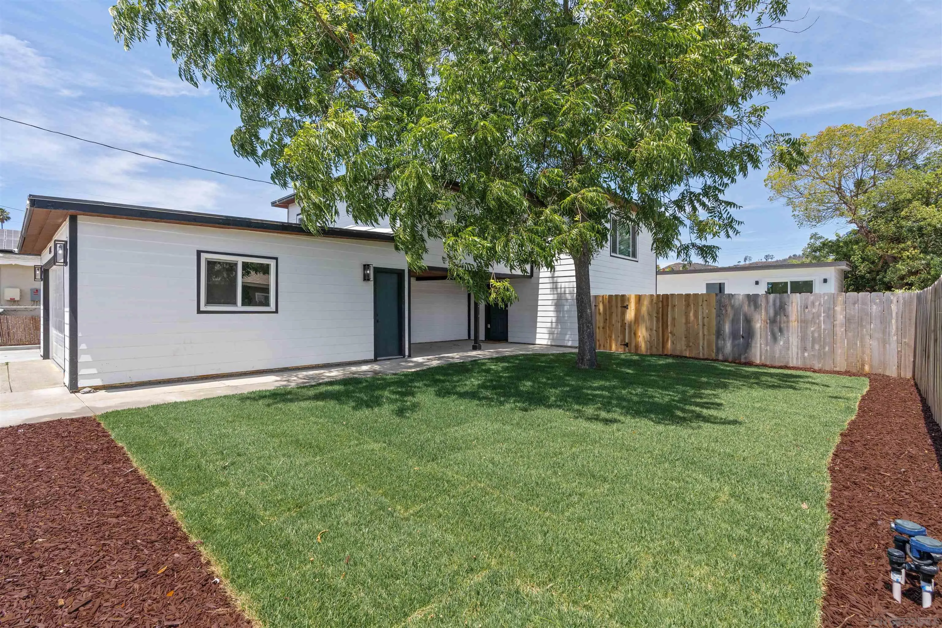 https://cdn.realtyfeed.com/cdn/127/260004485/9fc0be9143abee68499df9b2e4b9c0f8.webp