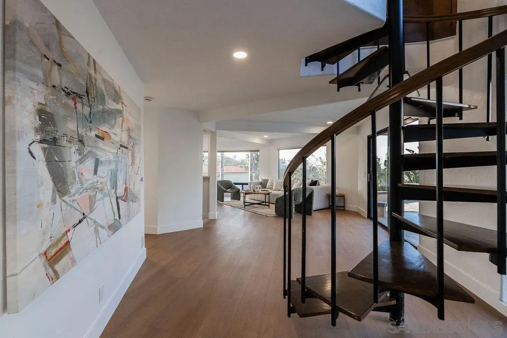 https://cdn.realtyfeed.com/cdn/127/260004488/2747d0aa183e332819022fdc5e1640c8.webp