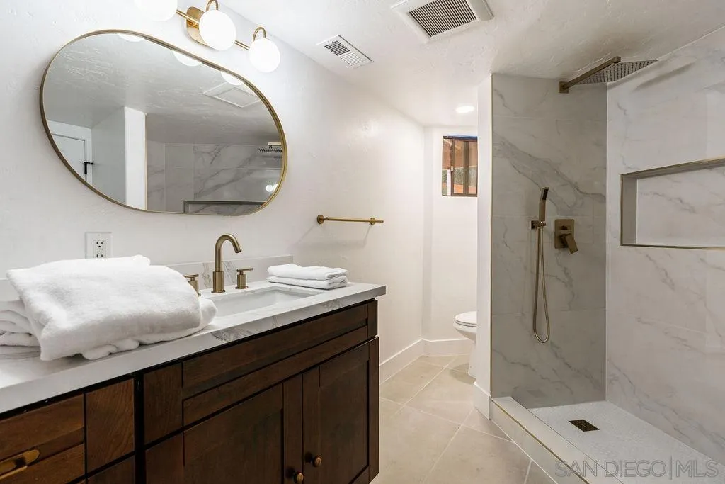 https://cdn.realtyfeed.com/cdn/127/260004488/2b675ce8b83e023b988600412fe01698.webp