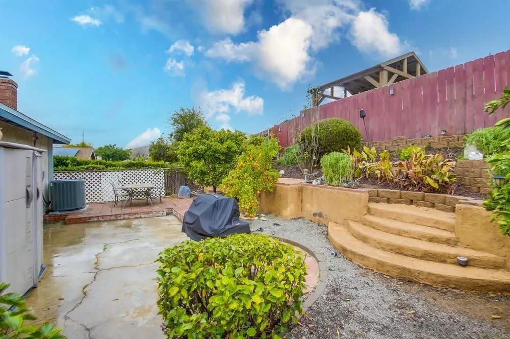 https://cdn.realtyfeed.com/cdn/127/260004496/1c69d89b44c1a421e54cea44fa790e23.webp