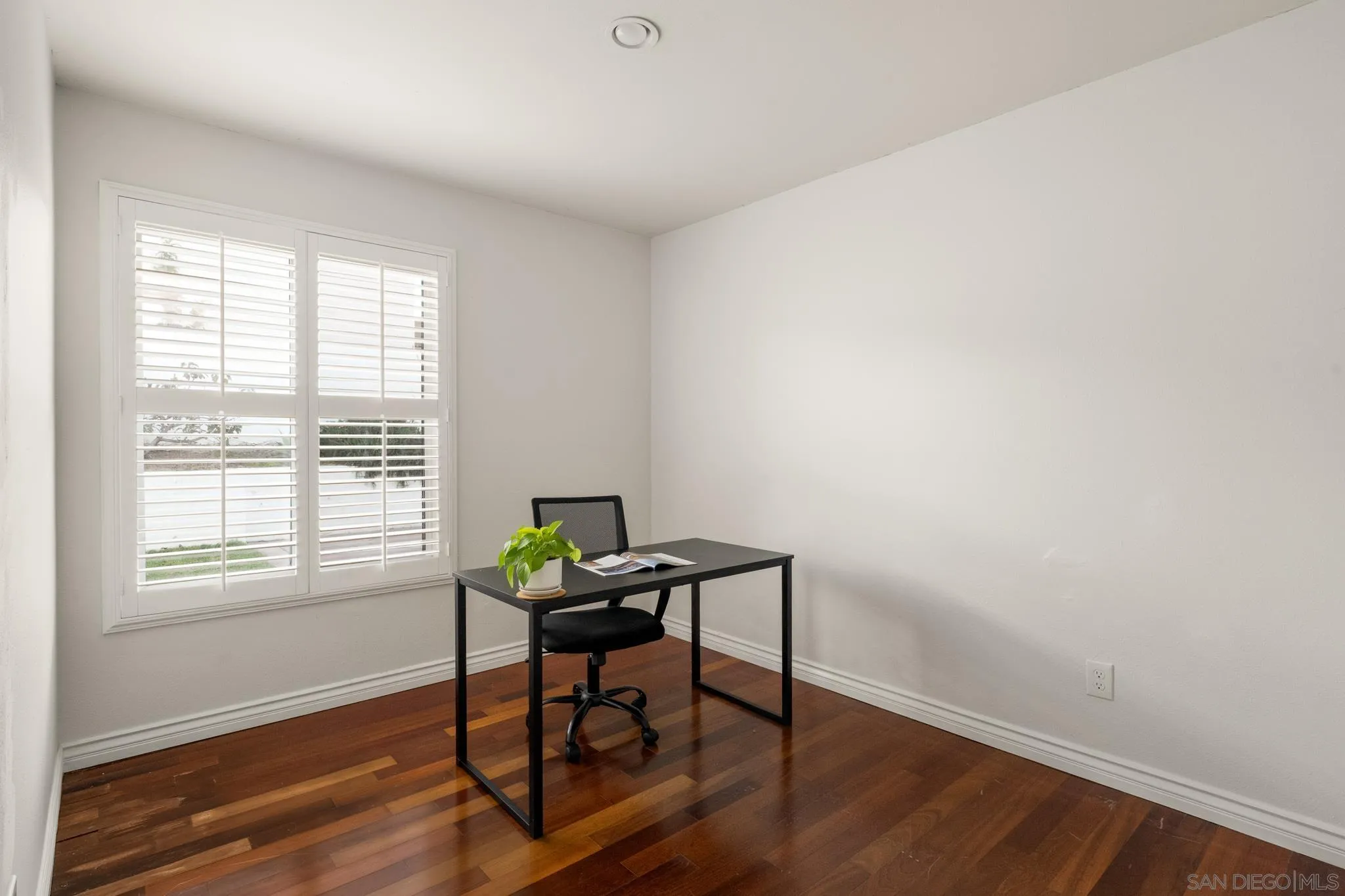 https://cdn.realtyfeed.com/cdn/127/260004503/daa7bdaf0550c9635ff7f467b444da64.webp