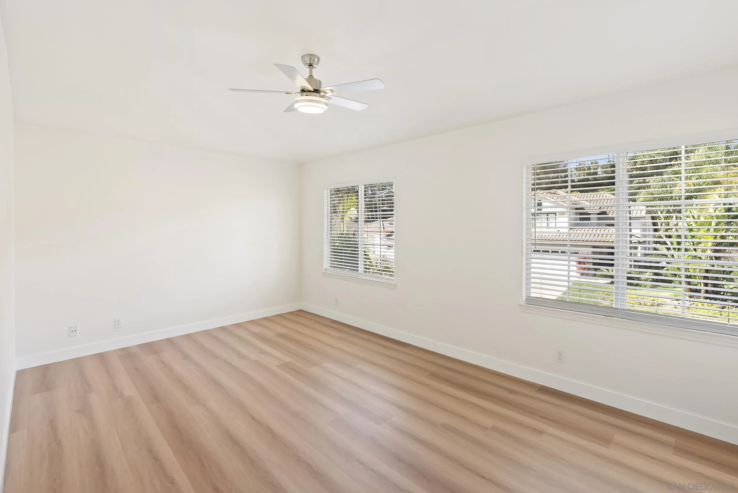 https://cdn.realtyfeed.com/cdn/127/260004506/5d30042570d463ea750de4e7d84d15f9.webp
