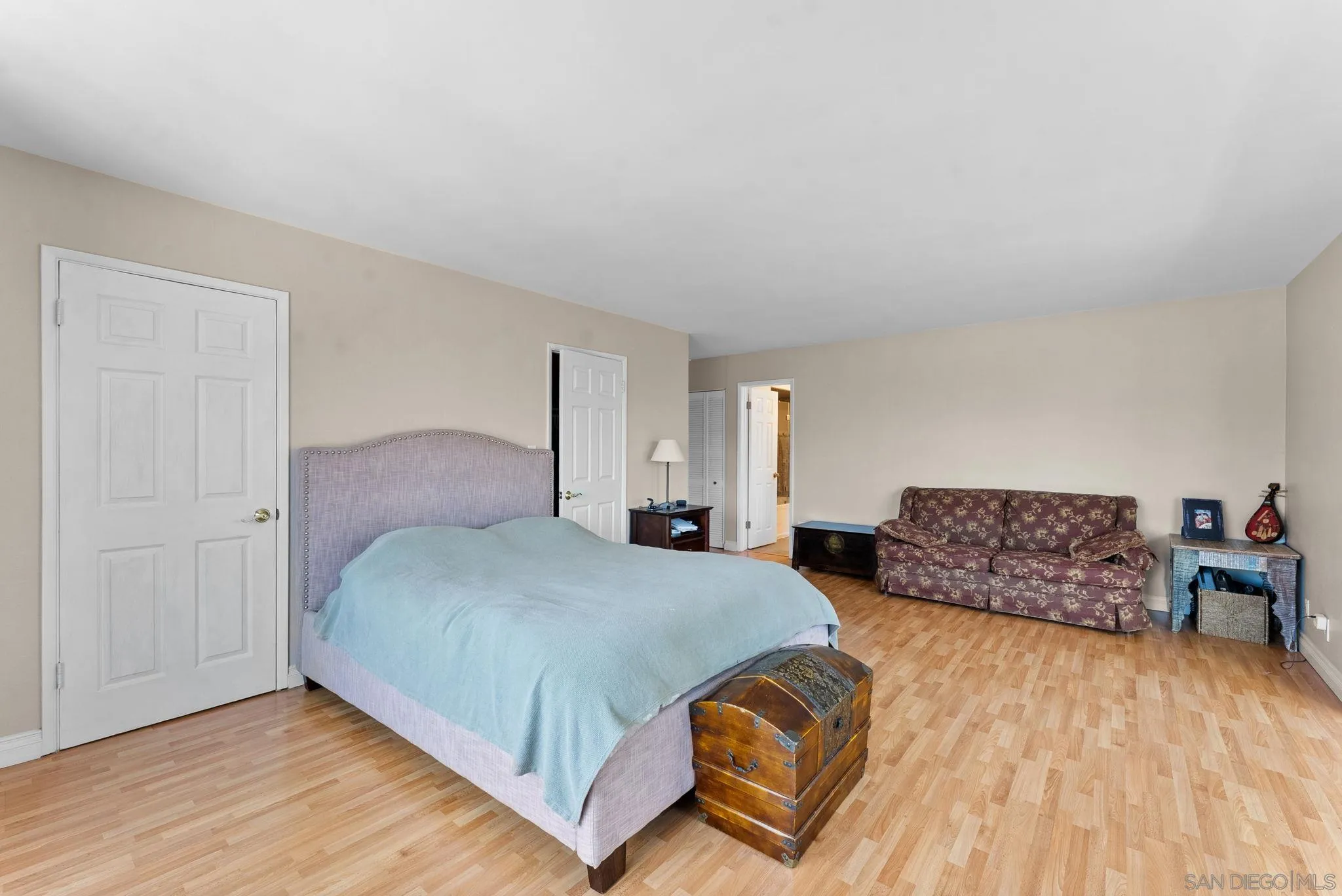 https://cdn.realtyfeed.com/cdn/127/260004507/cb6f7555d6b33a3f6ef1140d2a695e1d.webp