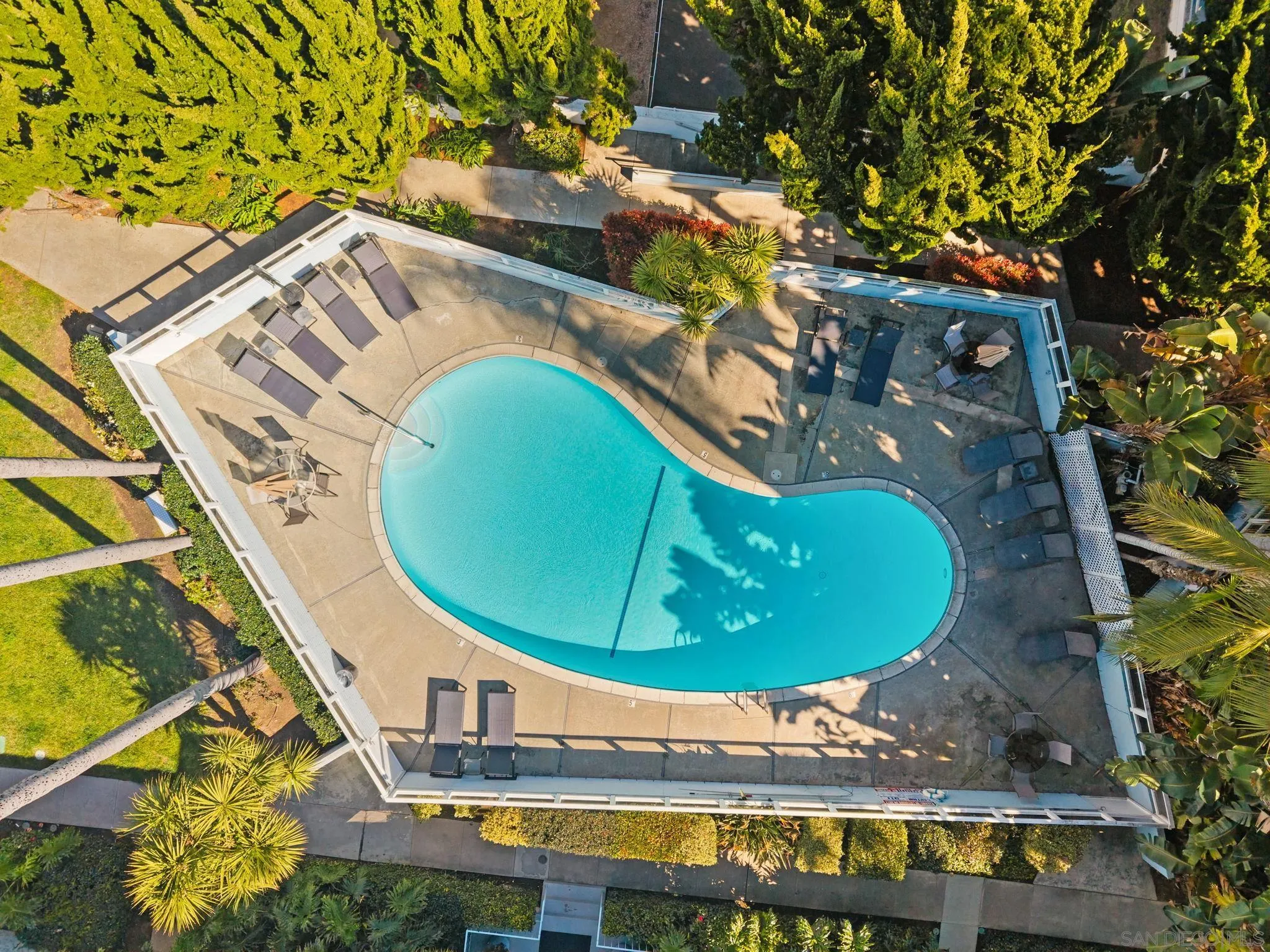 https://cdn.realtyfeed.com/cdn/127/260004507/f076a6ff7fa96364111501d4de19a529.webp