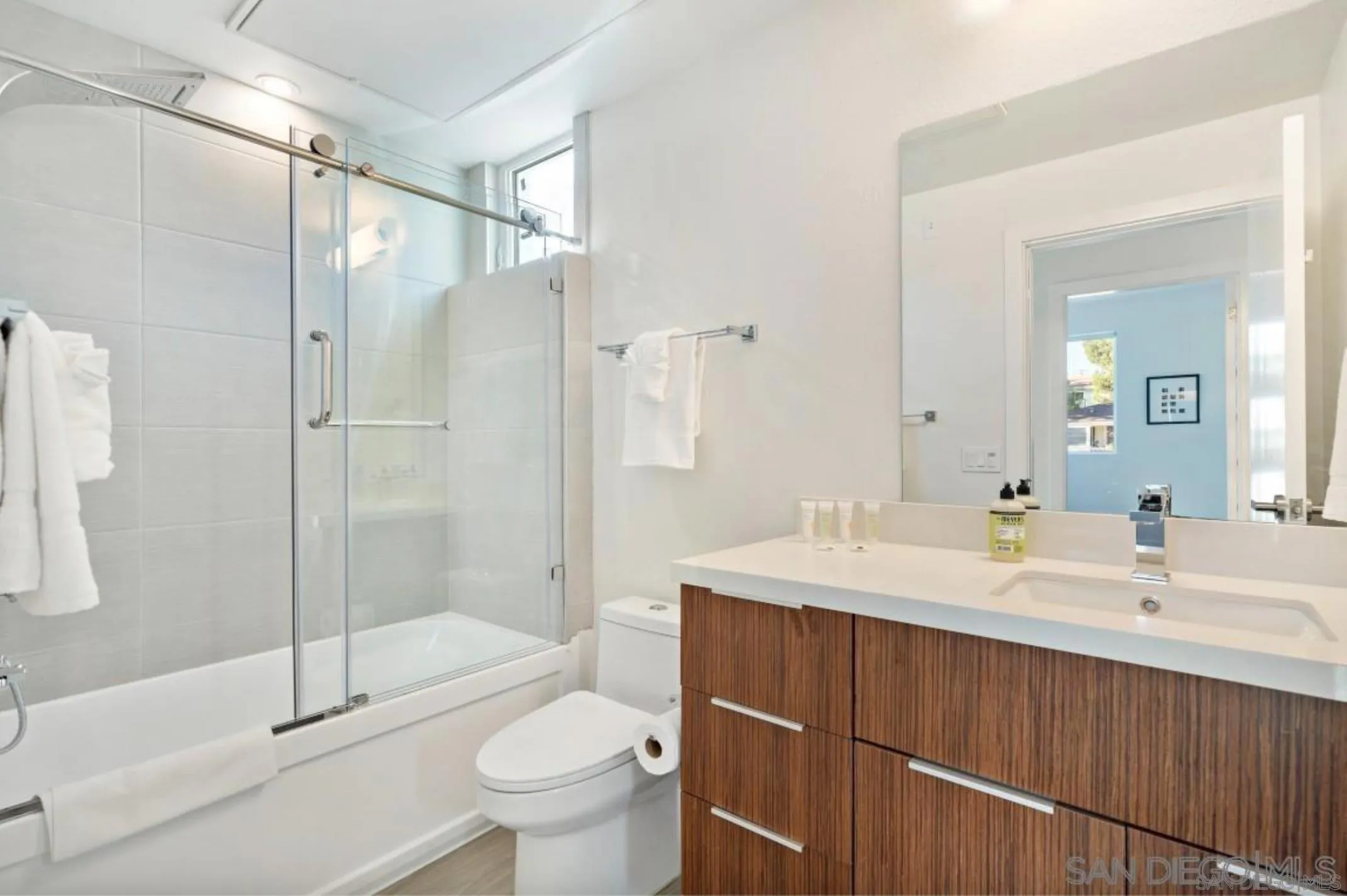 Photo #6: 260004513 Listing: Photo #6