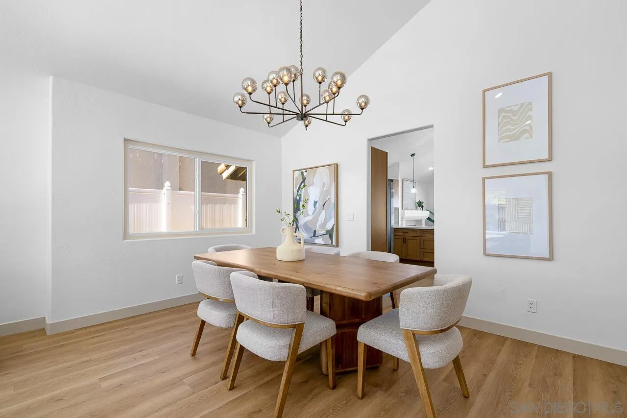 https://cdn.realtyfeed.com/cdn/127/260004514/70ff79fbf53ee55149f638452cb7686e.webp
