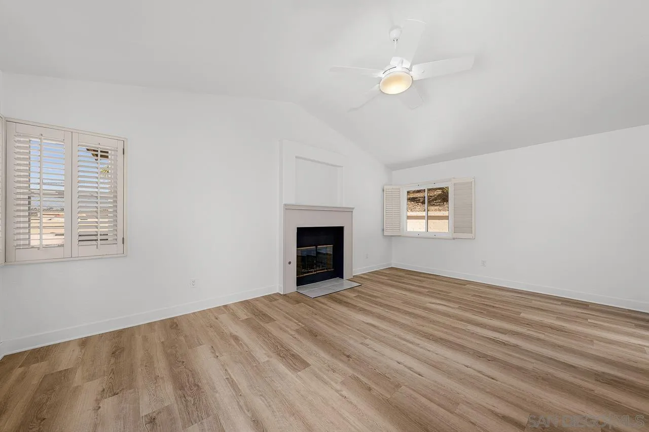 https://cdn.realtyfeed.com/cdn/127/260004514/76ccc33d6c3968cacab8d0fef5b5309c.webp