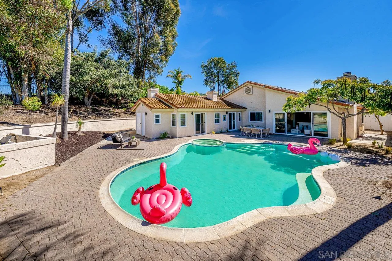 https://cdn.realtyfeed.com/cdn/127/260004514/95b4a481b93105bc00e8c2f1f9aa65a0.webp