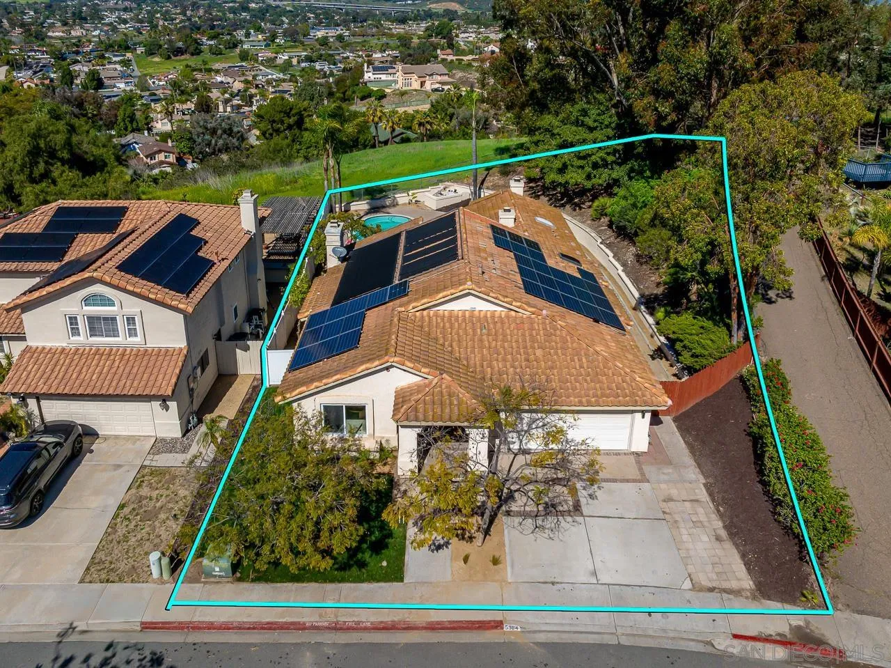 https://cdn.realtyfeed.com/cdn/127/260004514/acced41d28b55e01242c0f47def144d9.webp