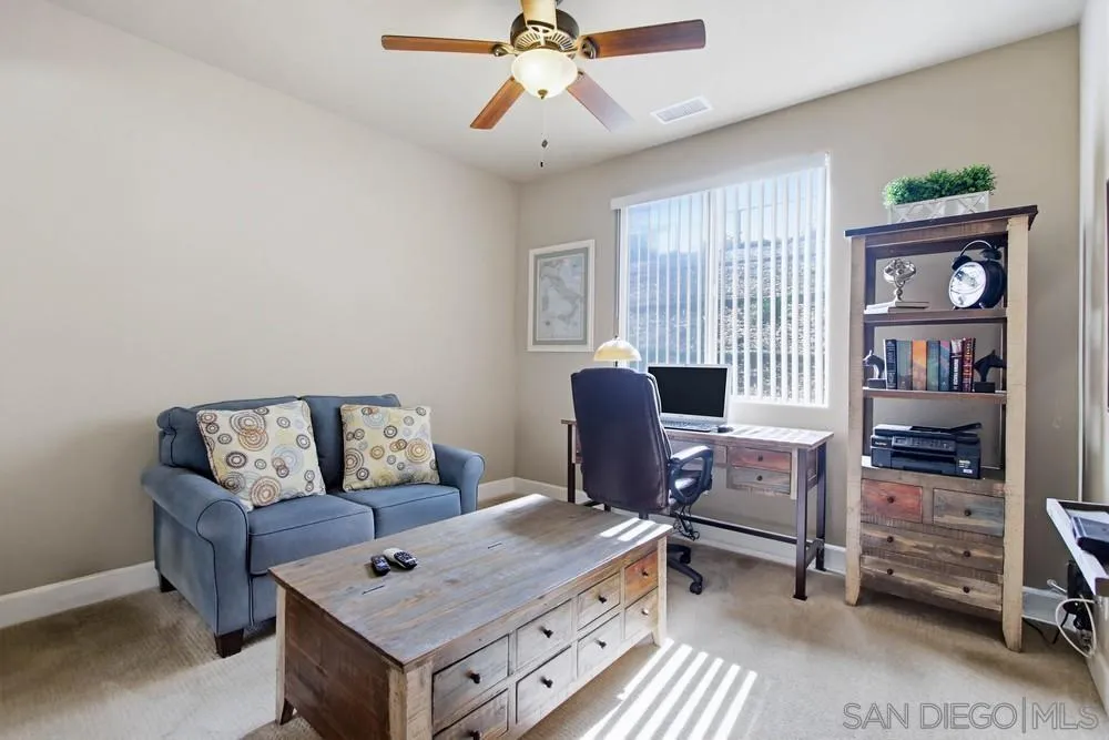 232 Calle Florecita, Escondido, CA, 92029