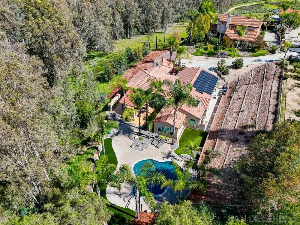 232 Calle Florecita, Escondido, CA, 92029