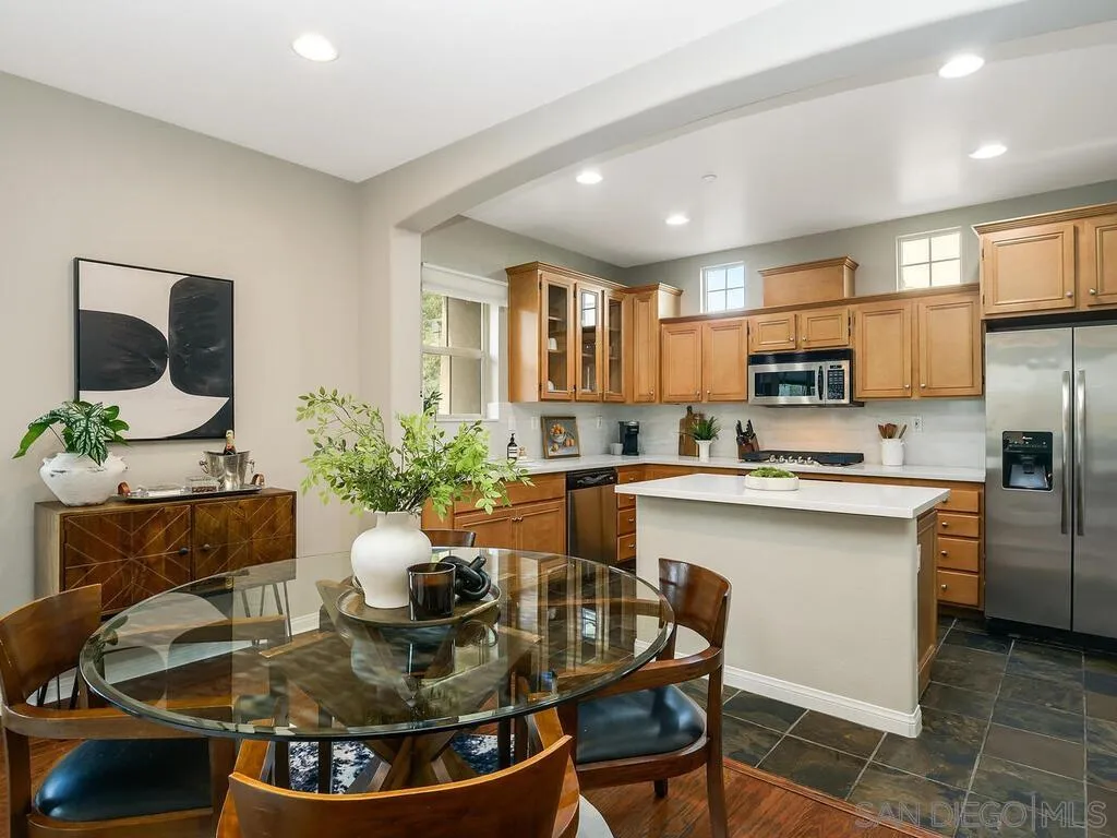 Photo #10: 260004518 Listing: Photo #10