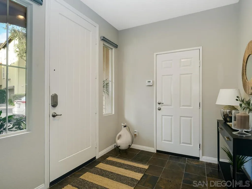 Photo #4: 260004518 Listing: Photo #4