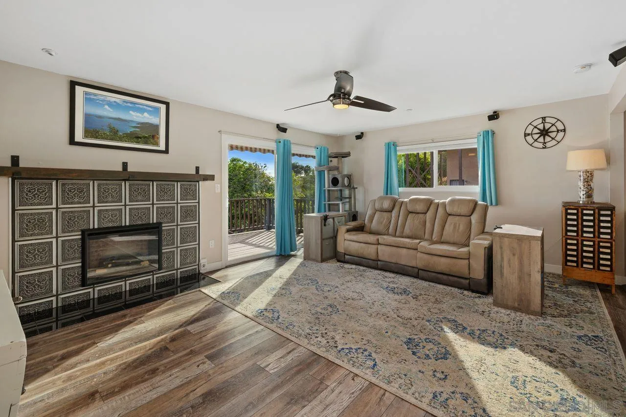 https://cdn.realtyfeed.com/cdn/127/260004524/26e535605e2fe60da8067956e7019f1b.webp