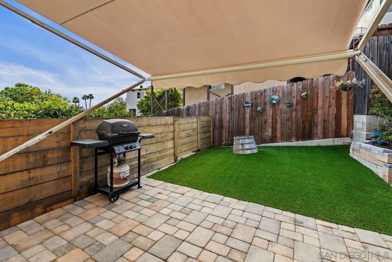 https://cdn.realtyfeed.com/cdn/127/260004524/fc9579bbd1892e73a31fb8ba53429ad4.webp