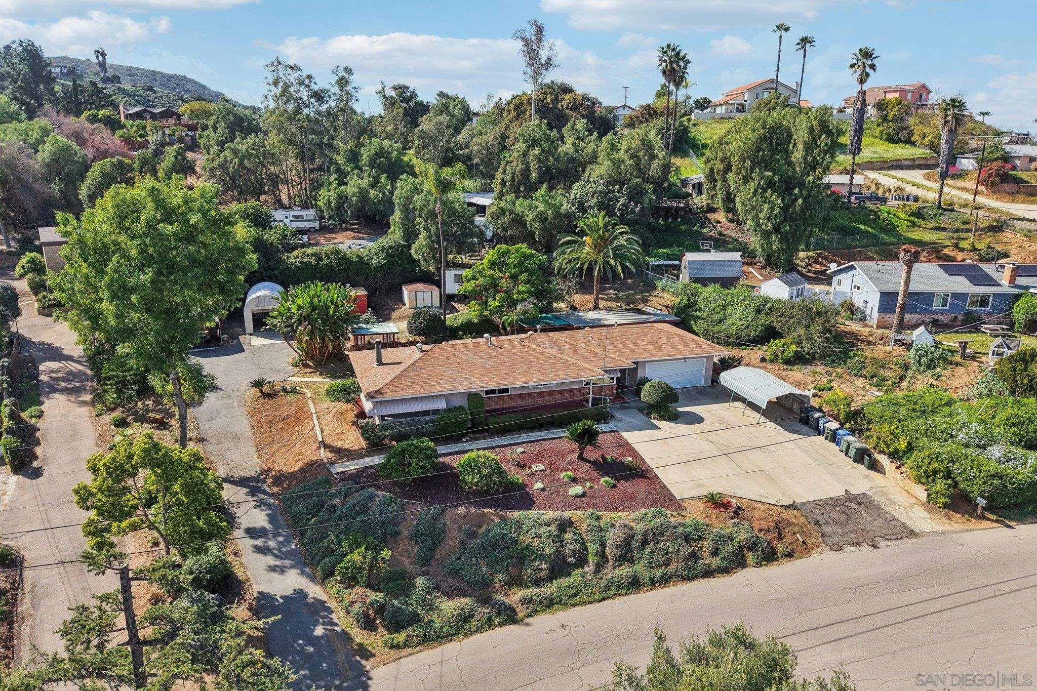 https://cdn.realtyfeed.com/cdn/127/260004528/0e37aa050a4bd6092729d98514d90be3.webp