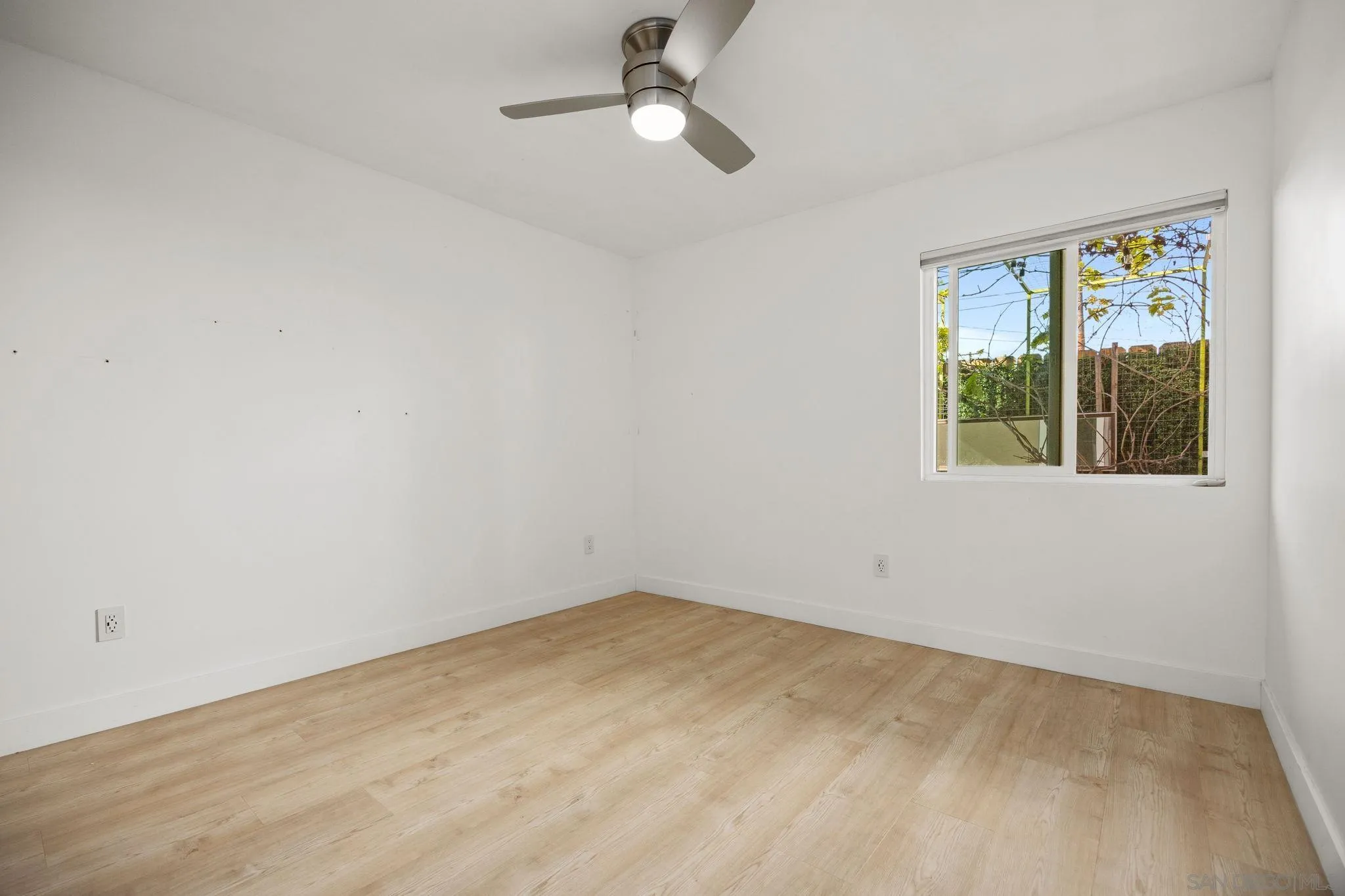 Photo #13: 260004532 Listing: Photo #13