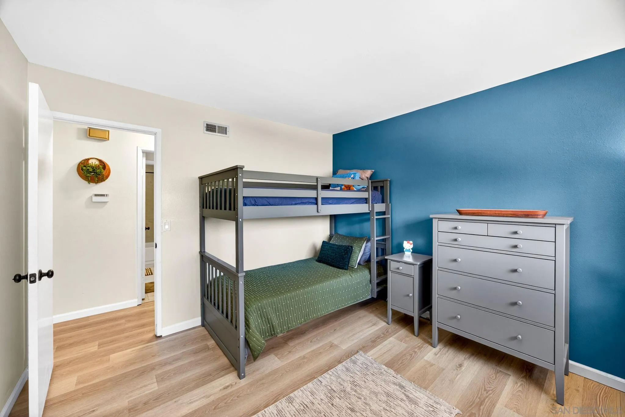 Photo #36: 260004533 Listing: Photo #36