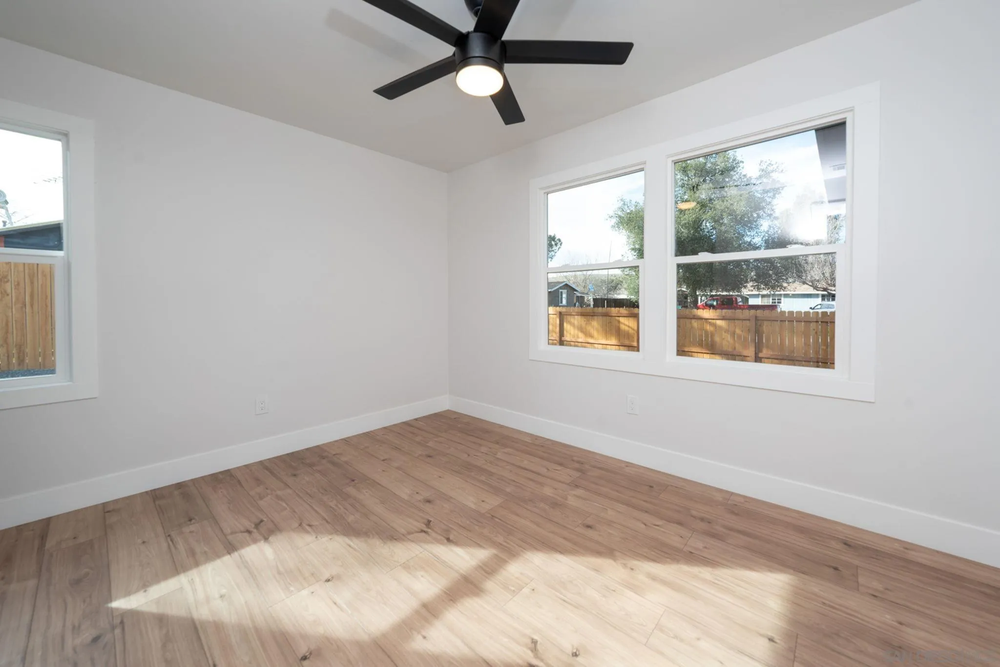 https://cdn.realtyfeed.com/cdn/127/260004536/4764a043bc71ac02b78b5132aee9f14c.webp