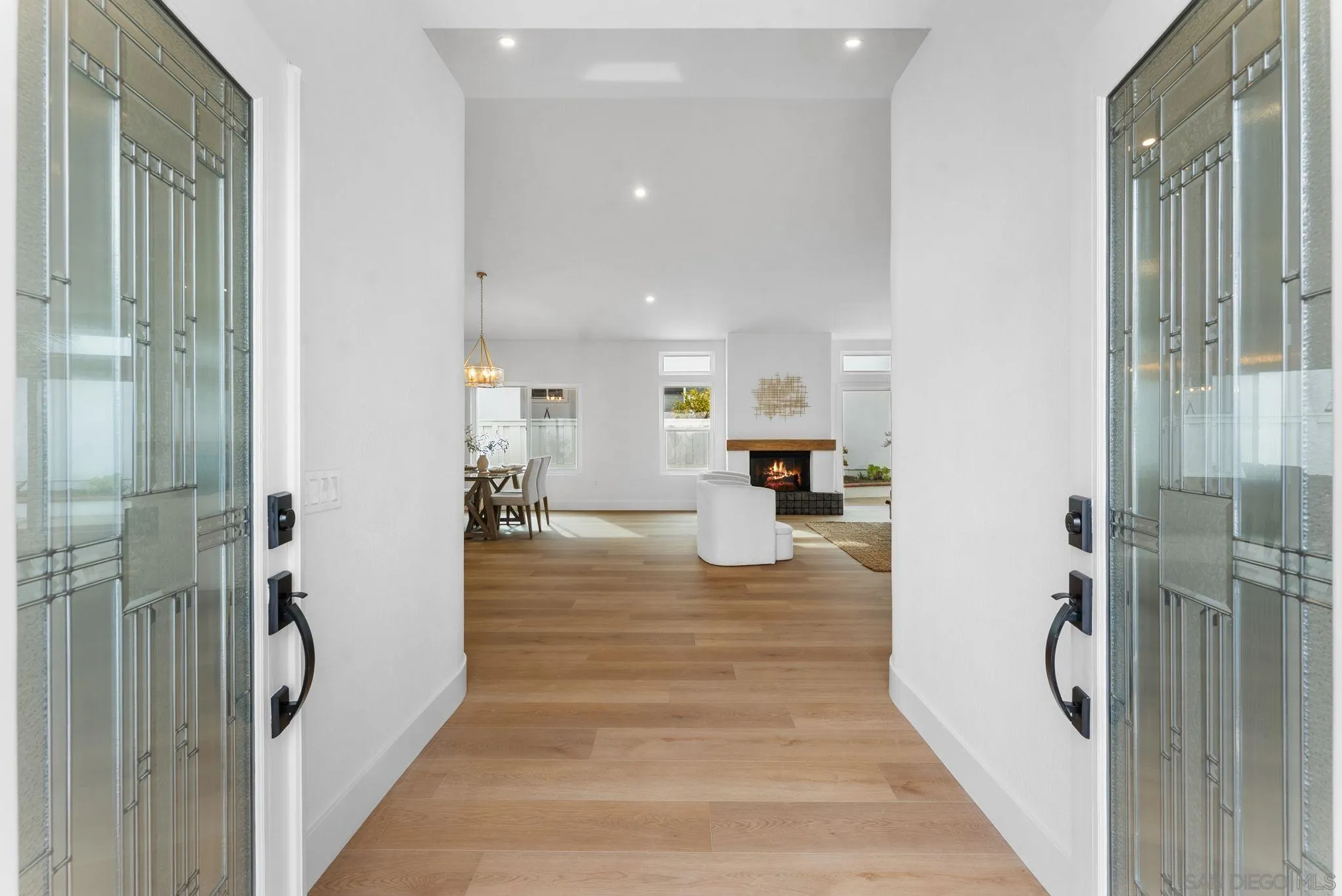 https://cdn.realtyfeed.com/cdn/127/260004537/4a75d896bb5f529c8c51ae88a522f15c.webp