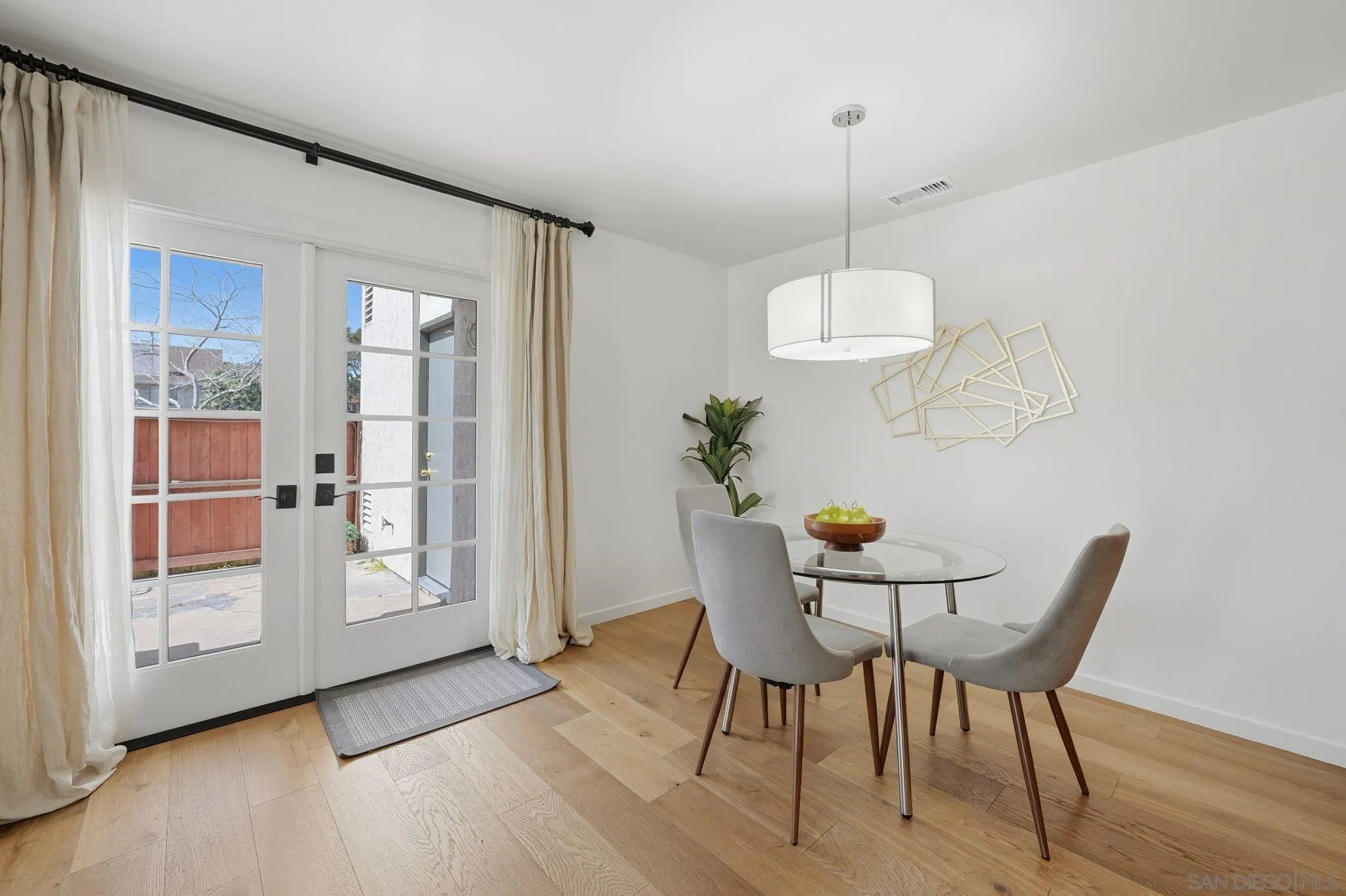 Photo #14: 260004540 Listing: Photo #14