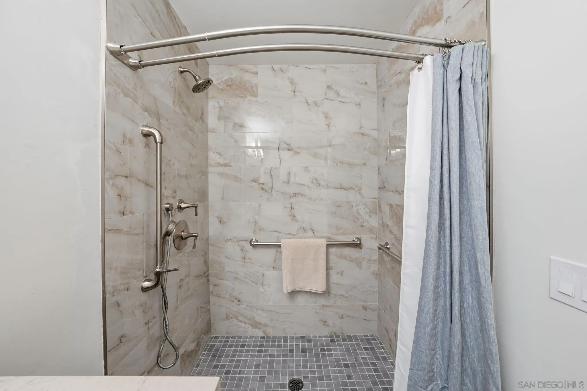 Photo #22: 260004540 Listing: Photo #22