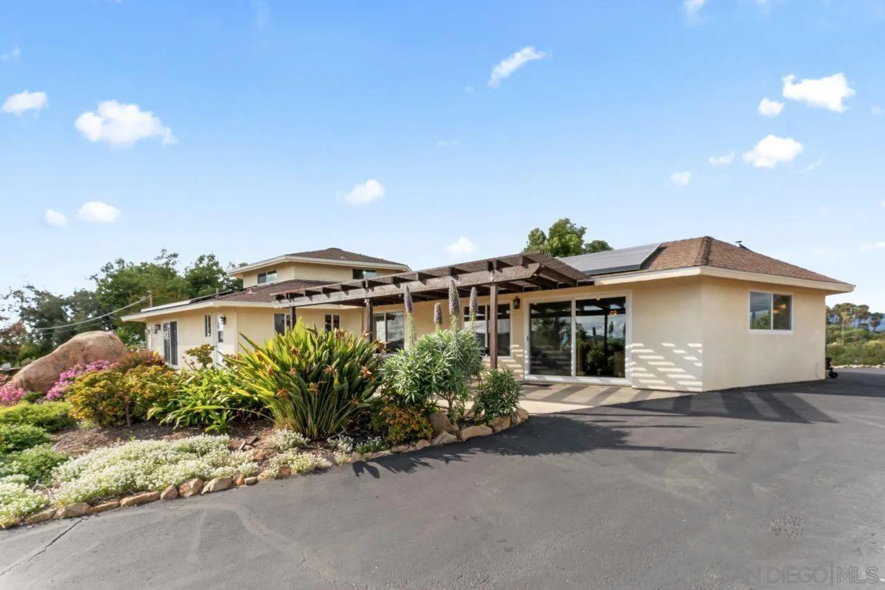 https://cdn.realtyfeed.com/cdn/127/260004541/6e7e22cb2d38340610cca1c3be68d8ee.webp