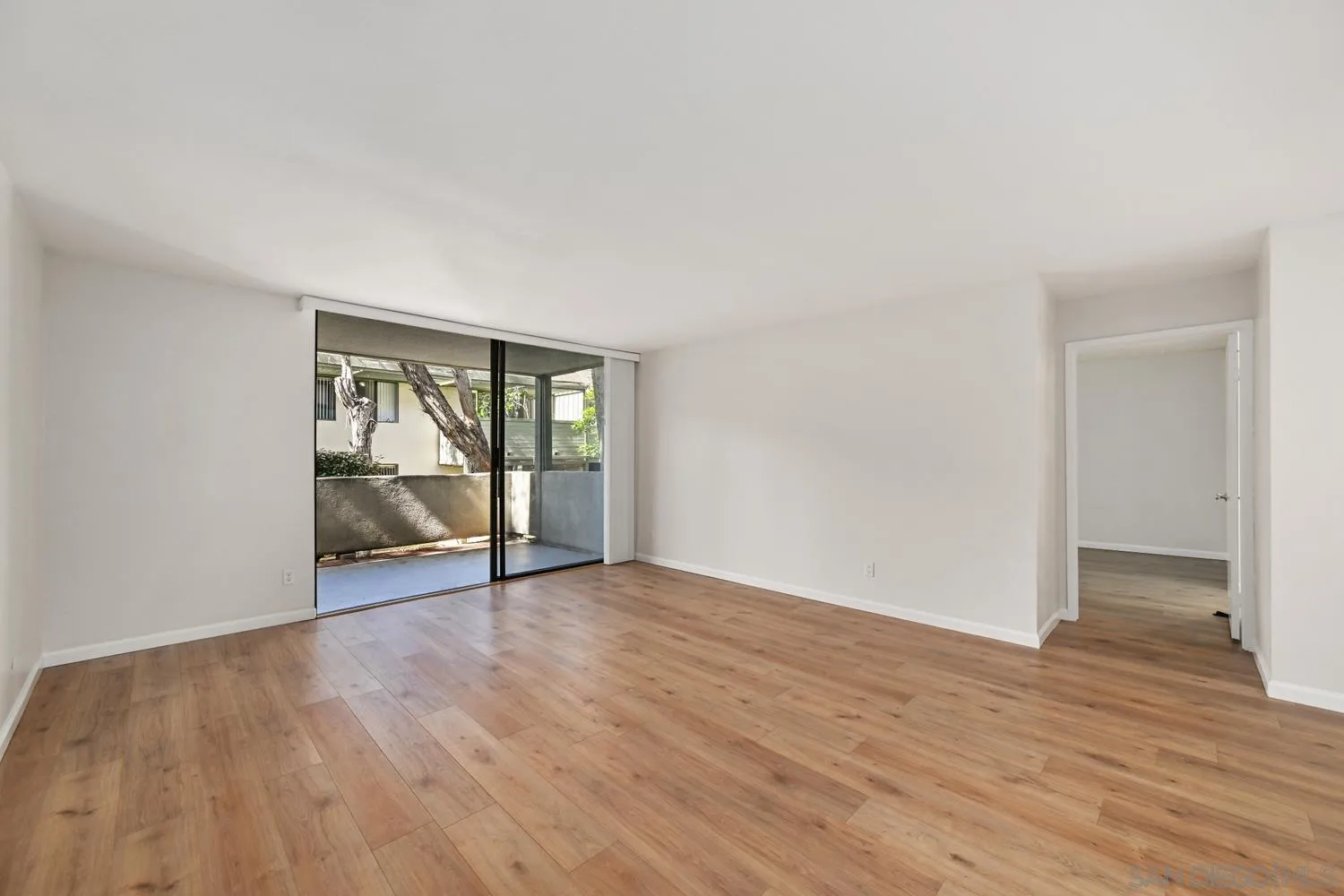 https://cdn.realtyfeed.com/cdn/127/260004542/a337260016b6070ef8274a38e136470a.webp