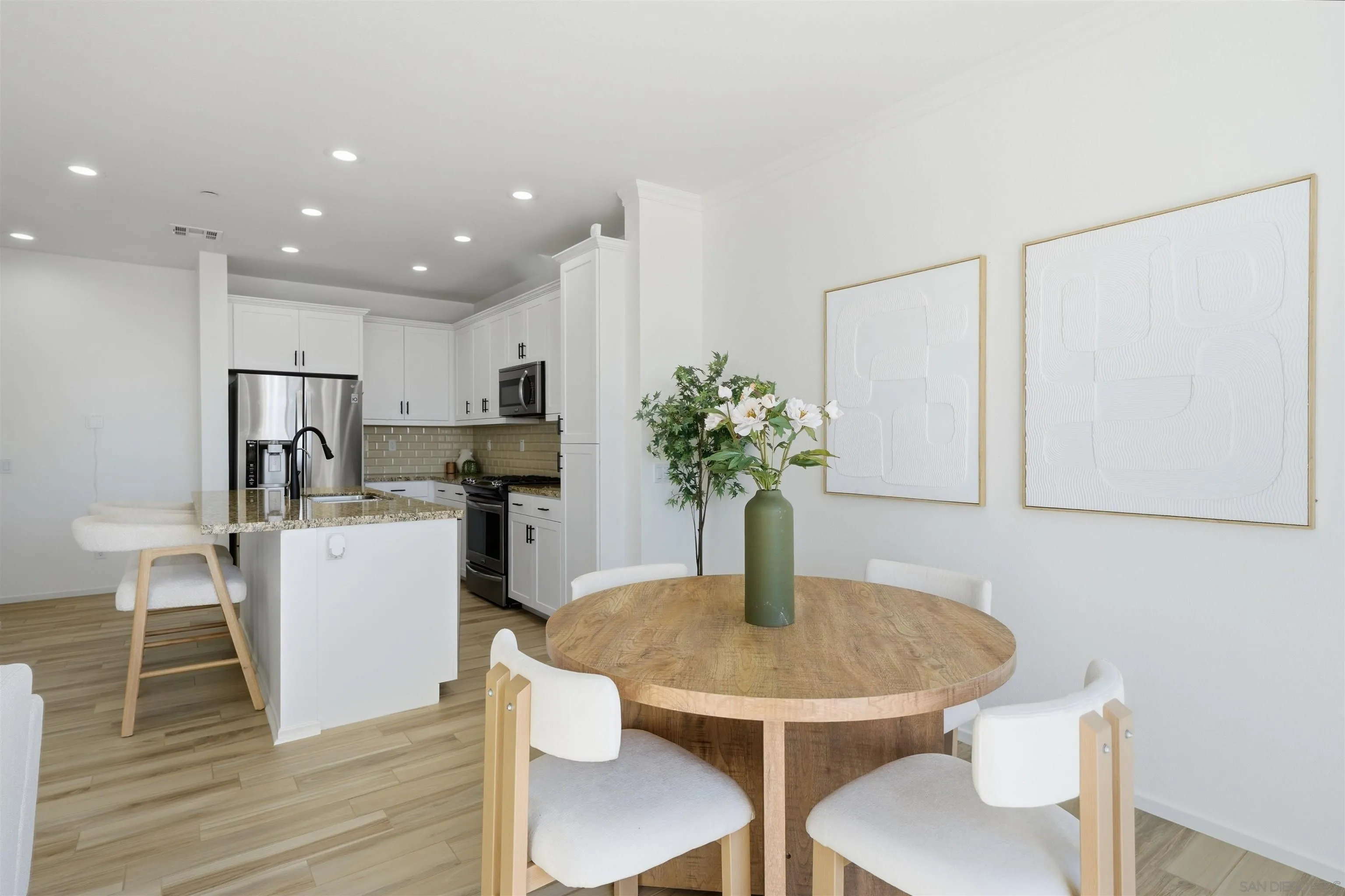 Photo #6: 260004543 Listing: Photo #6