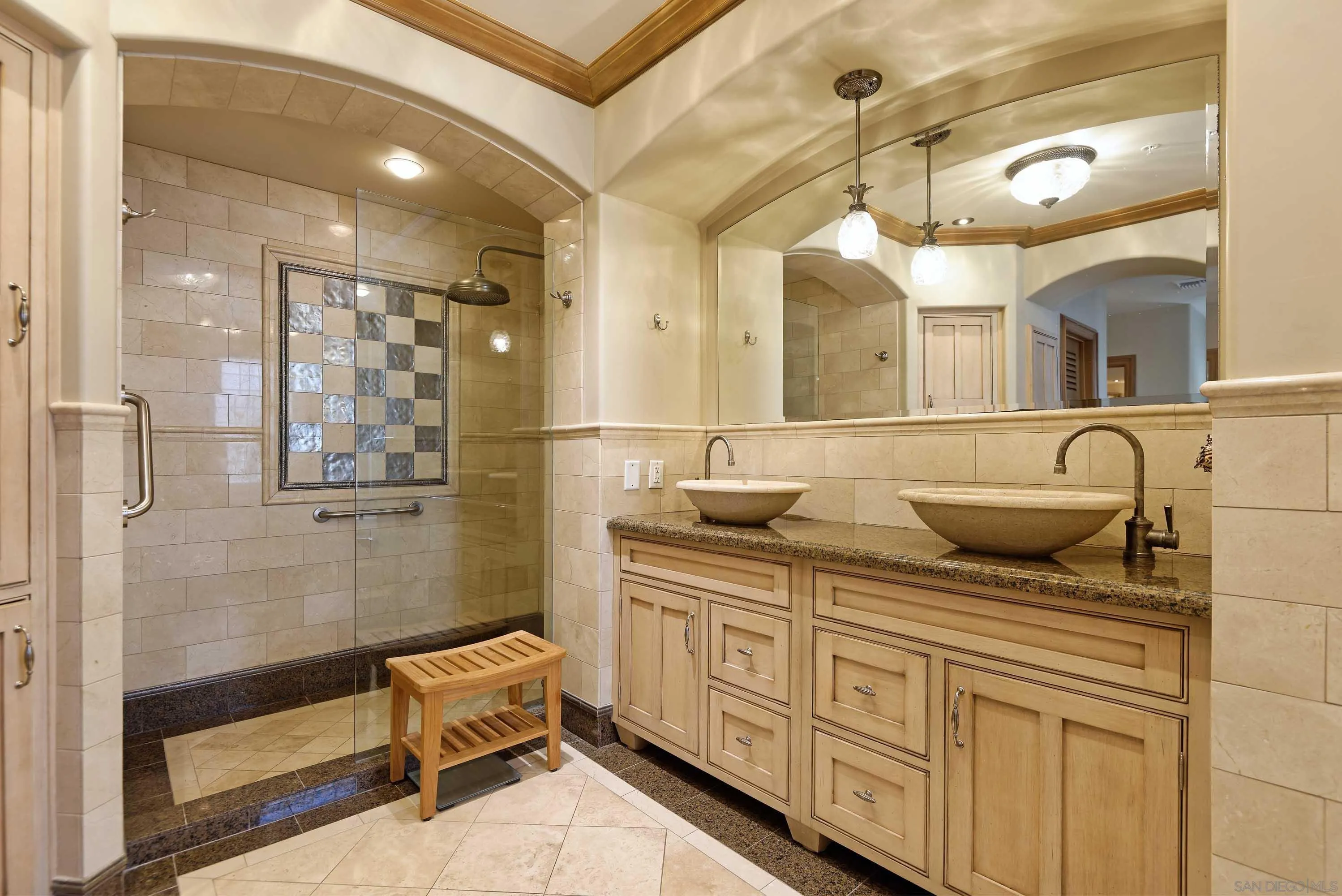 Photo #10: 260004546 Listing: Photo #10