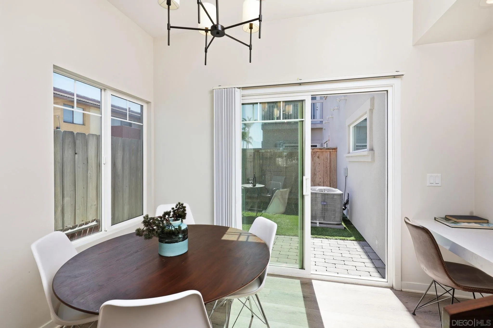 https://cdn.realtyfeed.com/cdn/127/260004551/226eb9efc79ca15b59fa08e233be8de4.webp