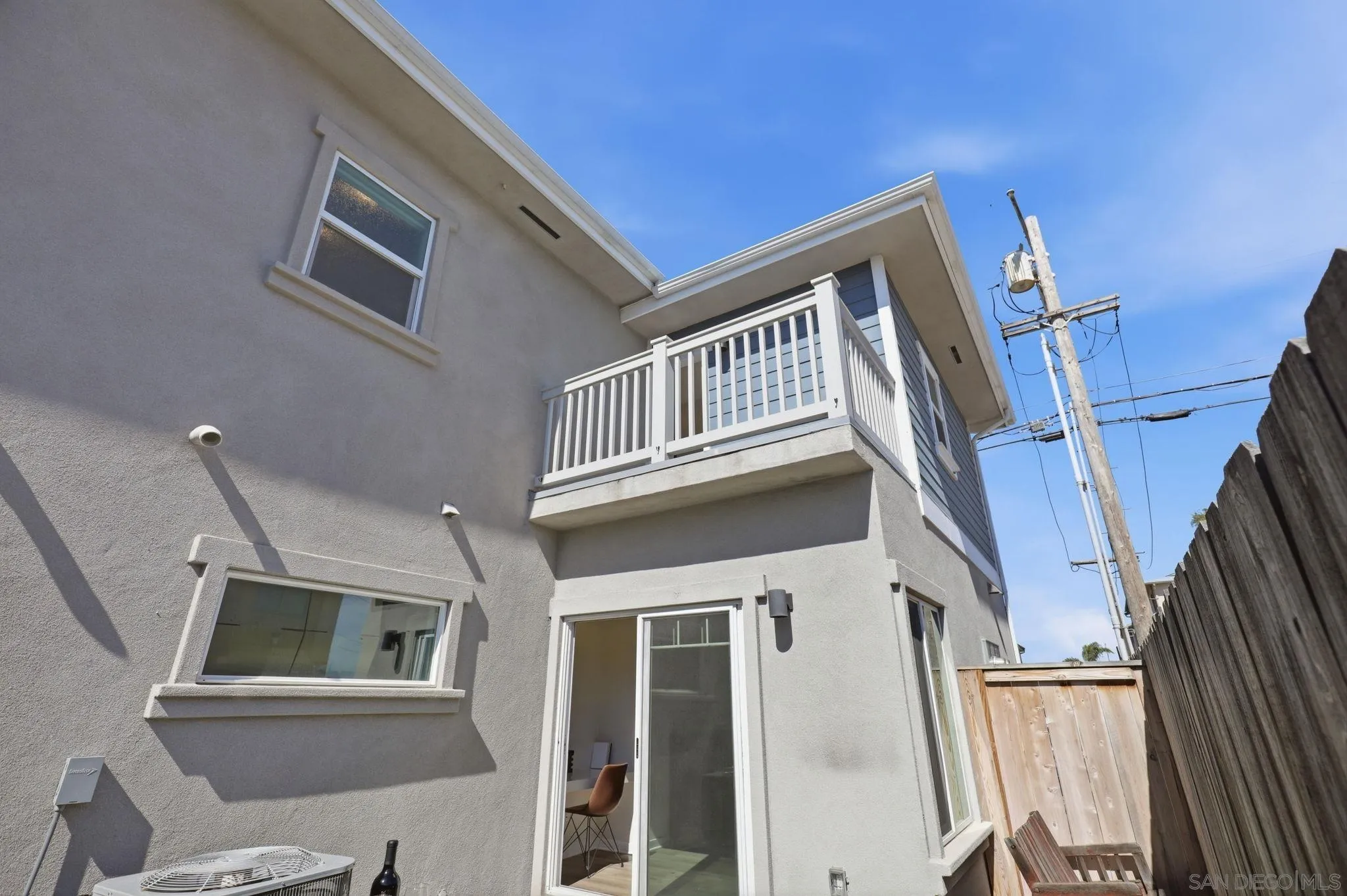 https://cdn.realtyfeed.com/cdn/127/260004551/bd86ffc52254248cc529a0b7d61d72c1.webp