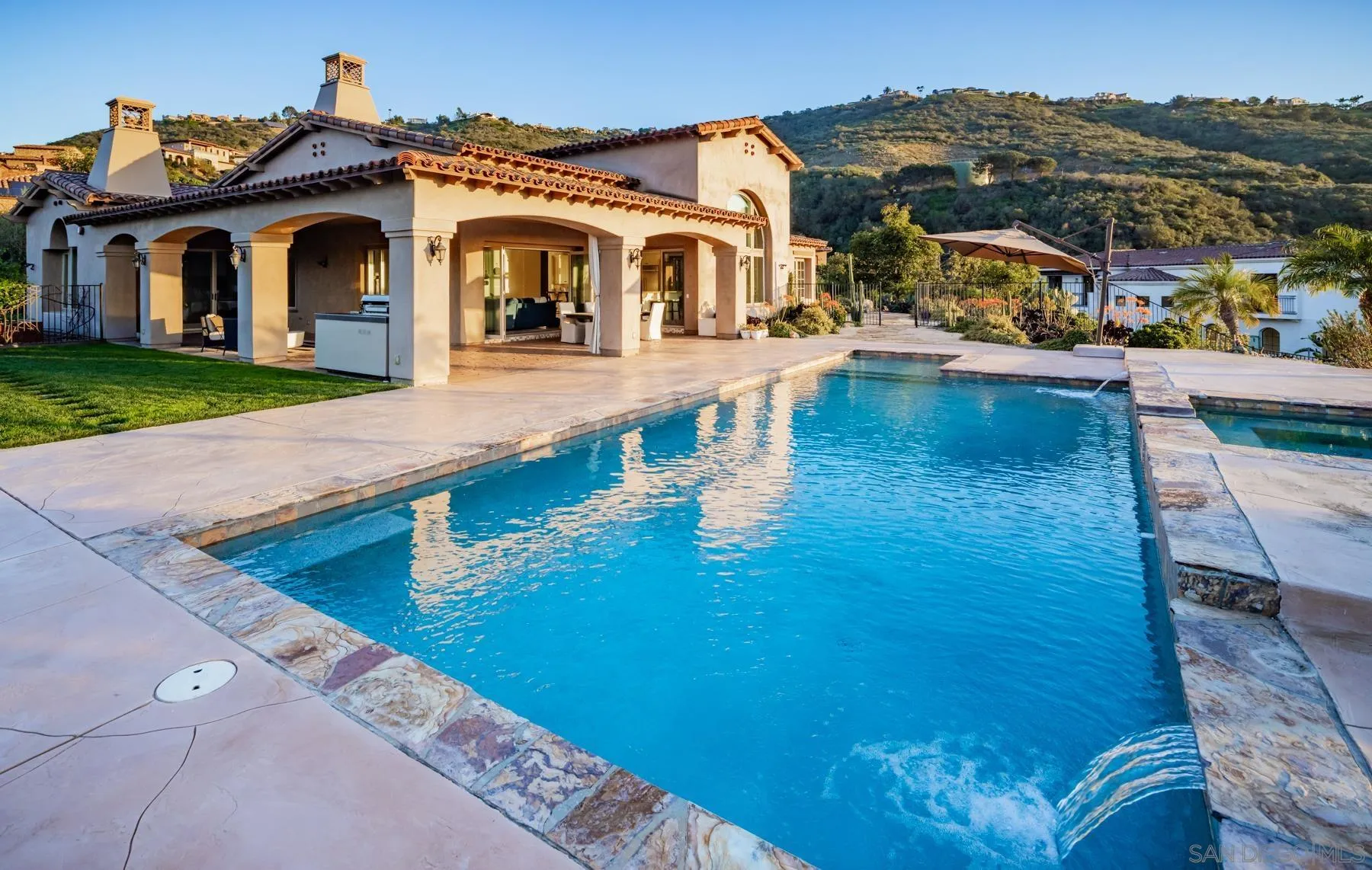 https://cdn.realtyfeed.com/cdn/127/260004559/16aca4407a72fe24079c63f0d99c3041.webp