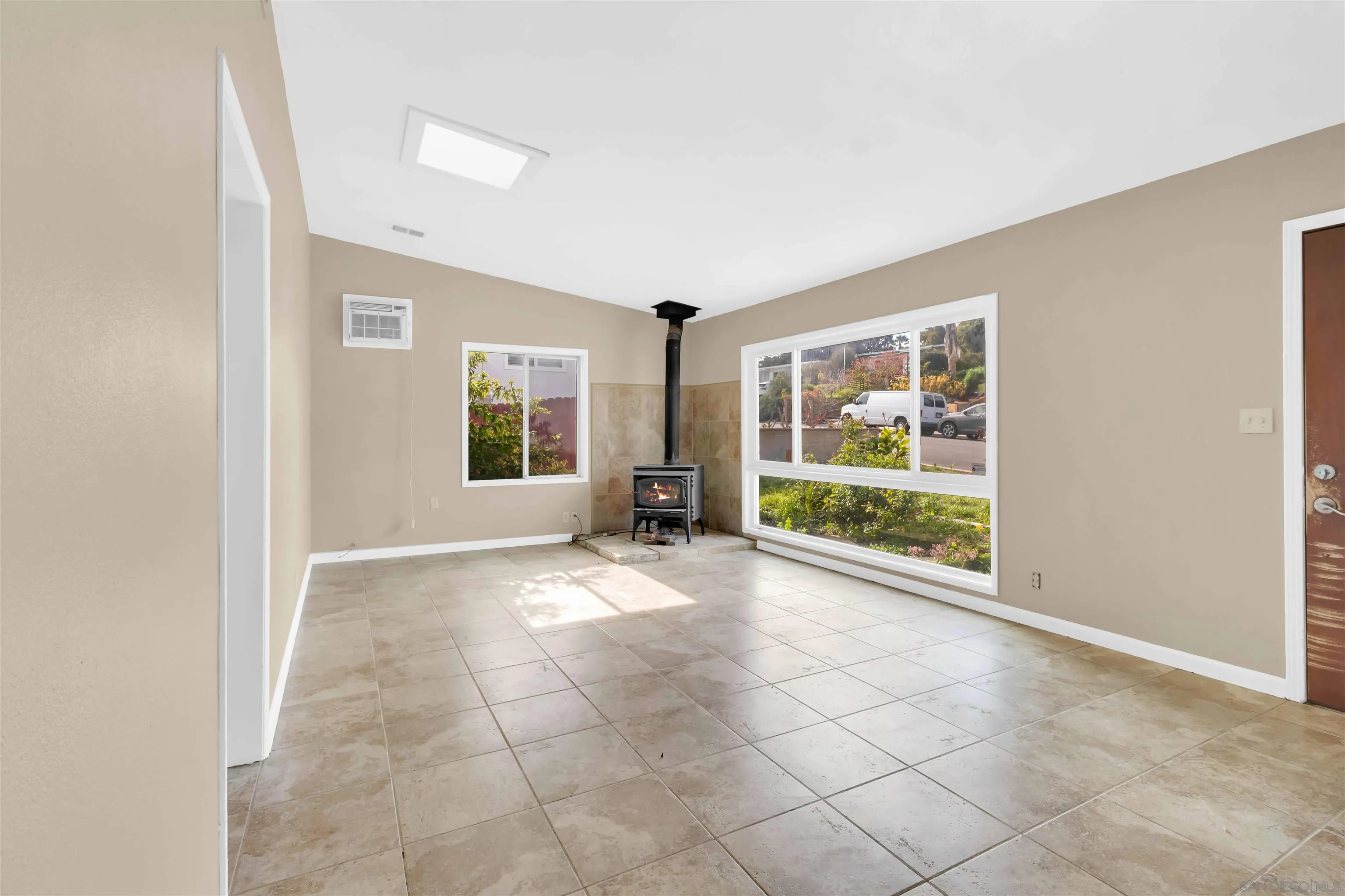 1527 Galveston St, San Diego, CA 92110 - Photo 5 of 35, San Diego, CA