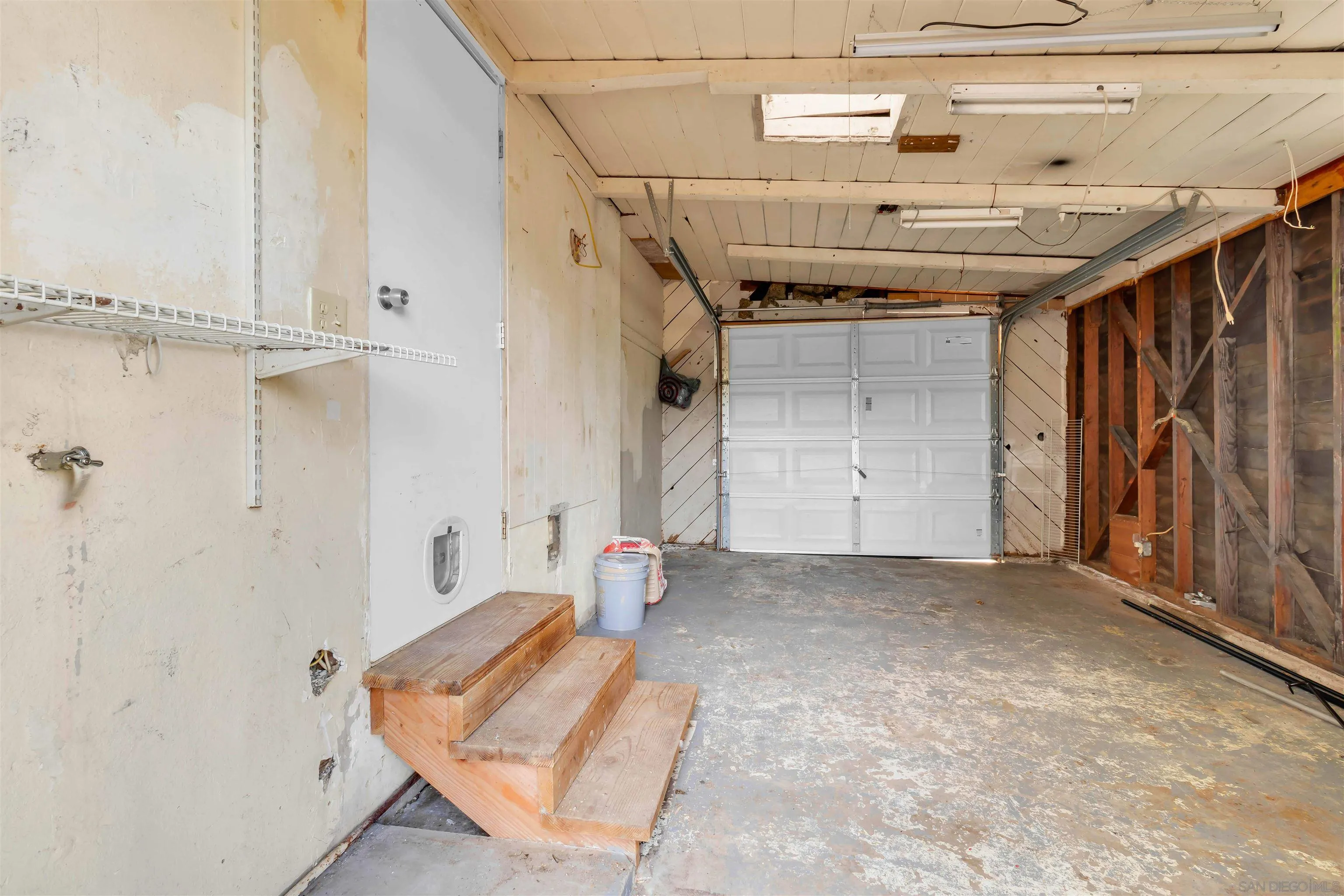 https://cdn.realtyfeed.com/cdn/127/260004560/1323cafd636e19465d2433c38d3b164f.webp