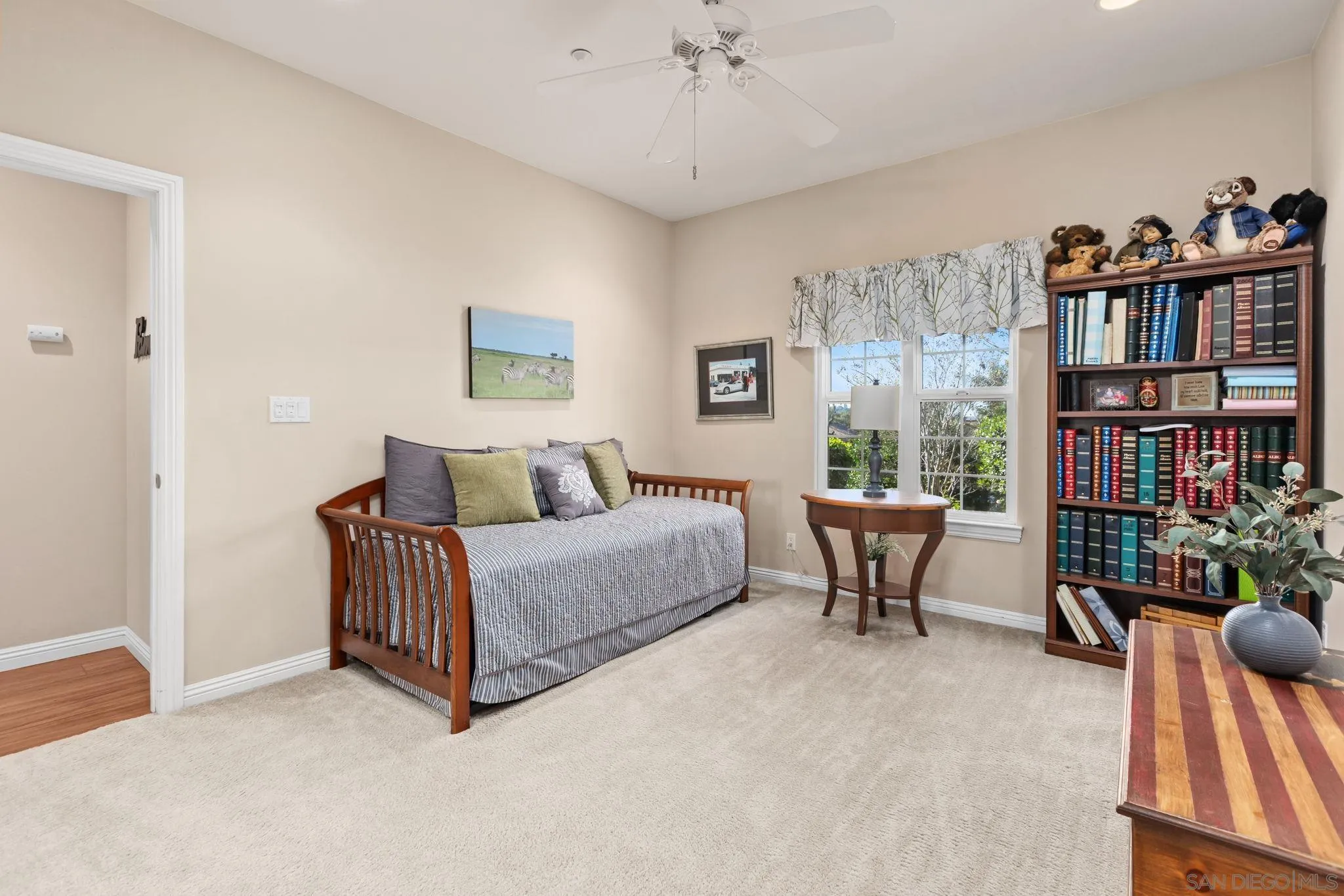 https://cdn.realtyfeed.com/cdn/127/260004561/0d999ef63e5861dca33e9e62d1916fd0.webp