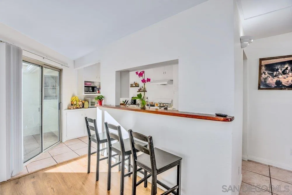 https://cdn.realtyfeed.com/cdn/127/260004564/097943129d53252609f13fc02869824a.webp