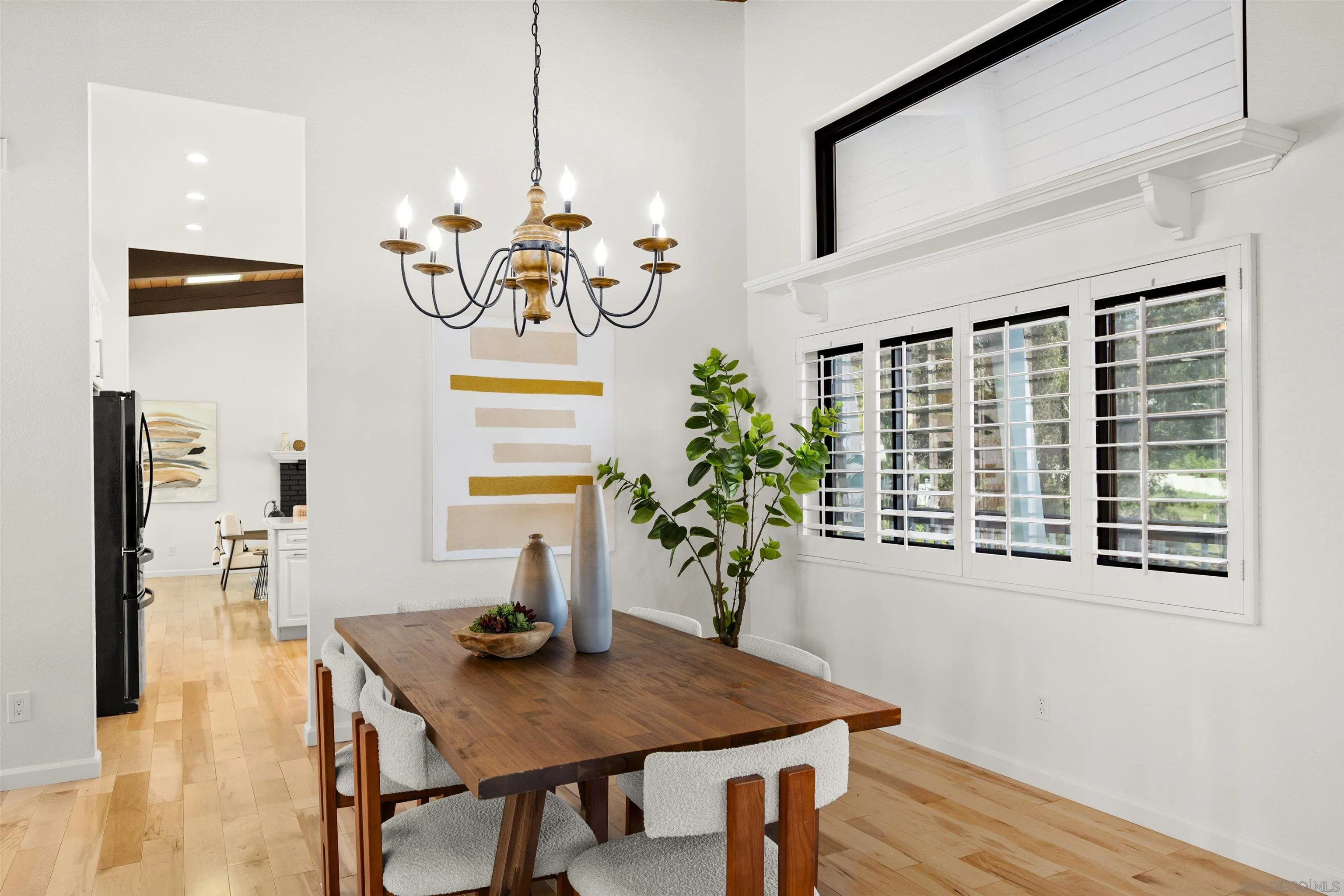 https://cdn.realtyfeed.com/cdn/127/260004565/2fb520002eb06b02a36b6baf0325b1b5.webp