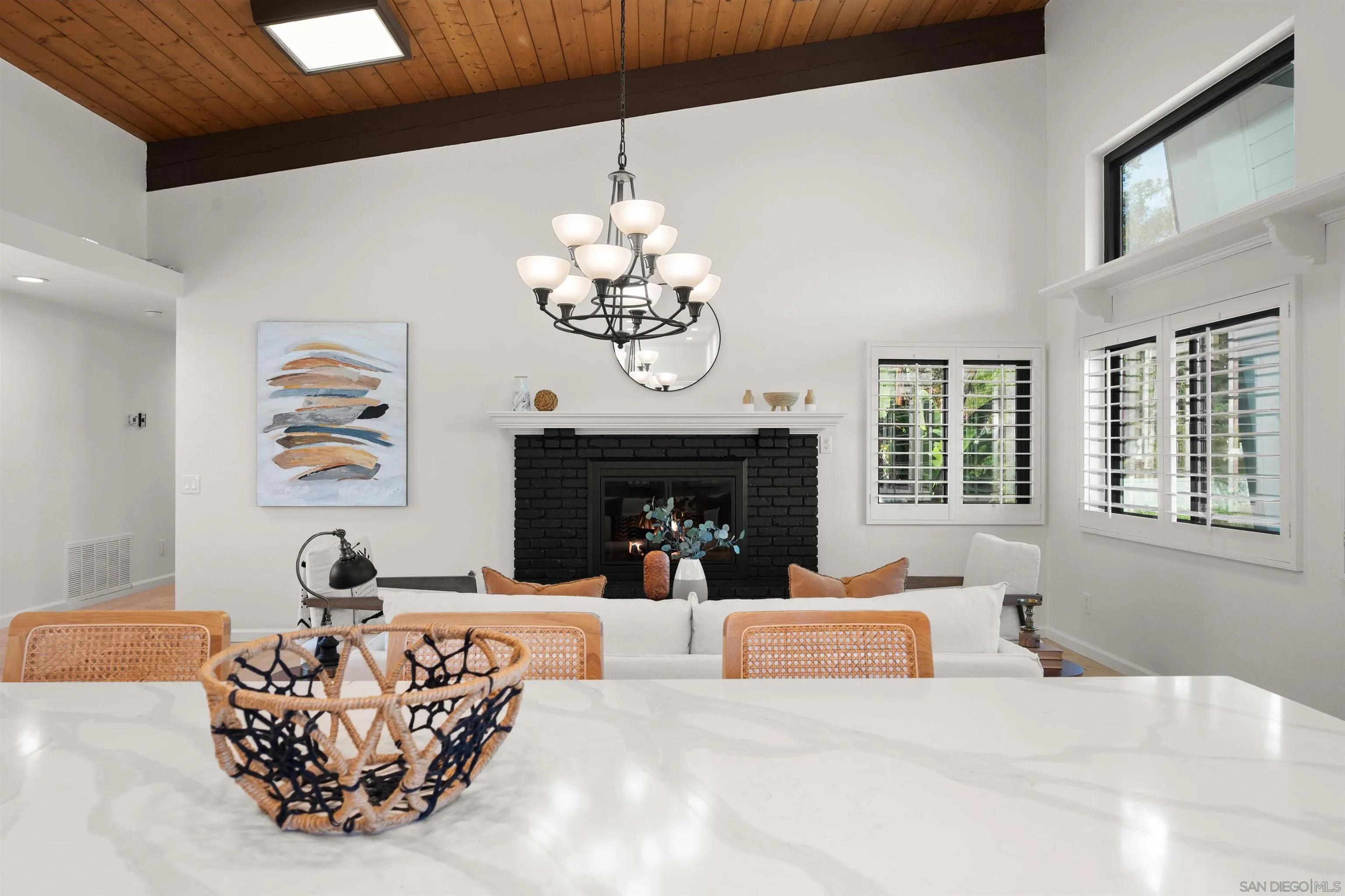 https://cdn.realtyfeed.com/cdn/127/260004565/83969b6643983ac04b6571c2df37d43a.webp