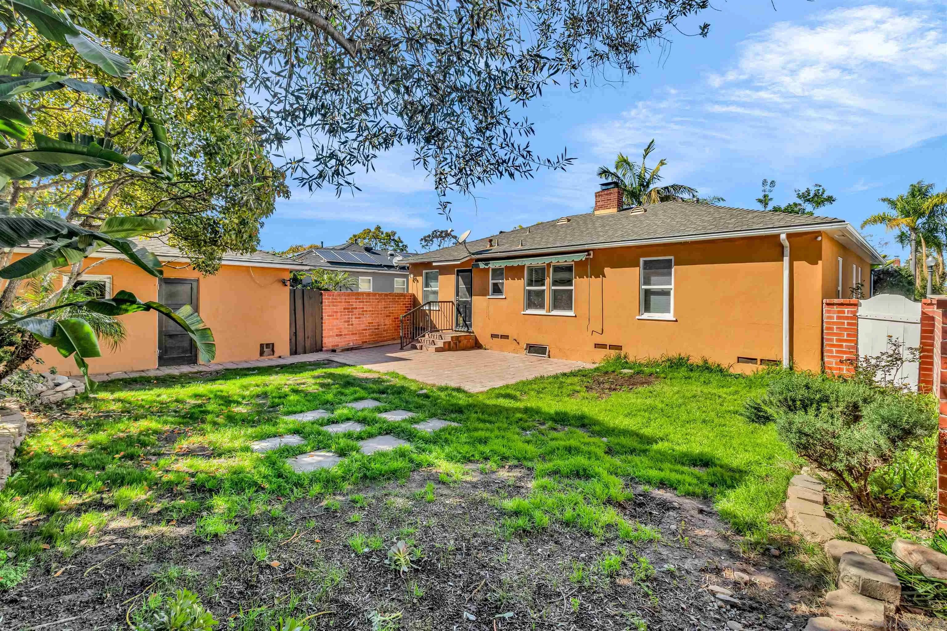https://cdn.realtyfeed.com/cdn/127/260004570/06a2626d99ea99bfd113fc56a2706951.webp