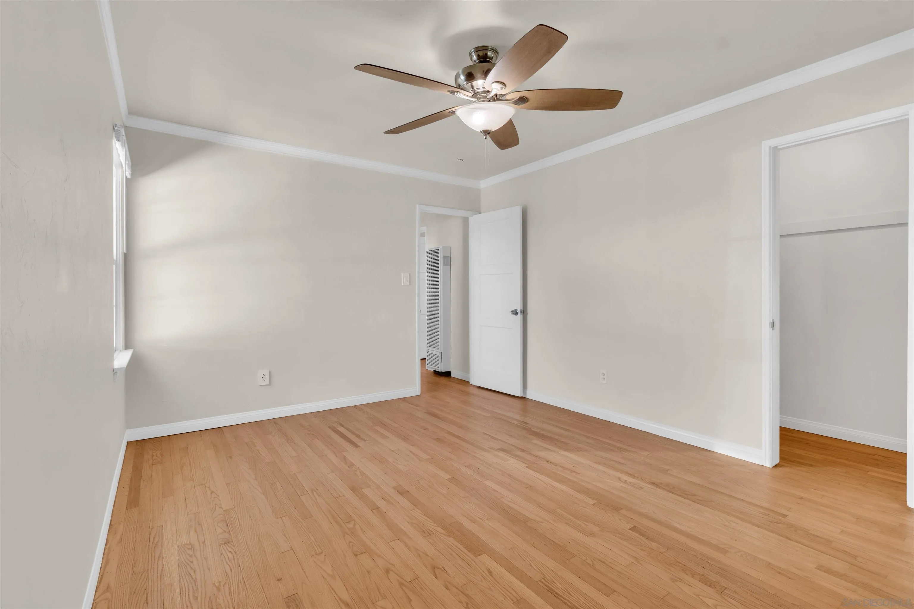 https://cdn.realtyfeed.com/cdn/127/260004570/0ee2bea291a29cdf1ad2758f634df11d.webp