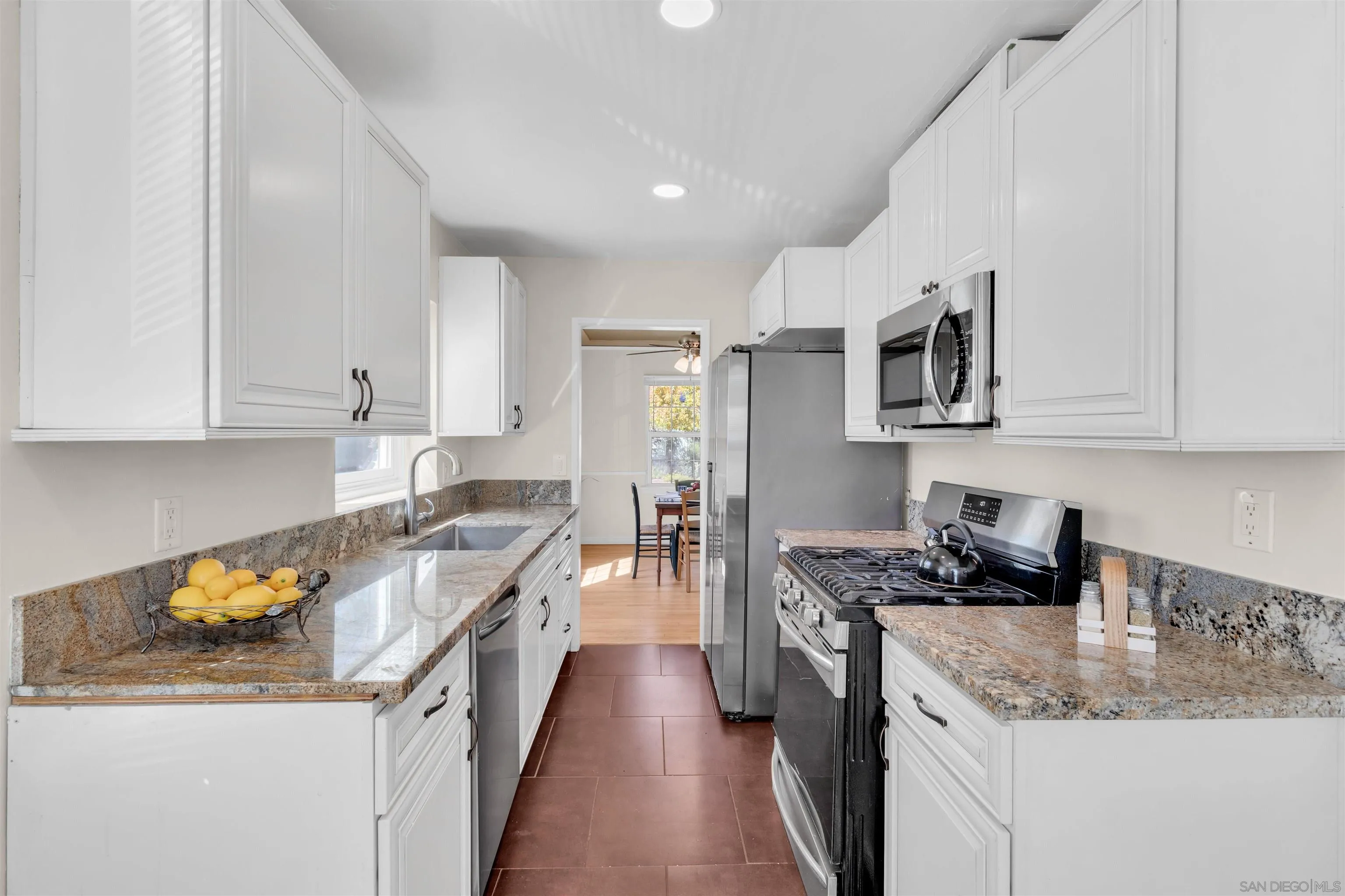 https://cdn.realtyfeed.com/cdn/127/260004570/a6a580ece28a9320823a7ecab7cdb3e0.webp