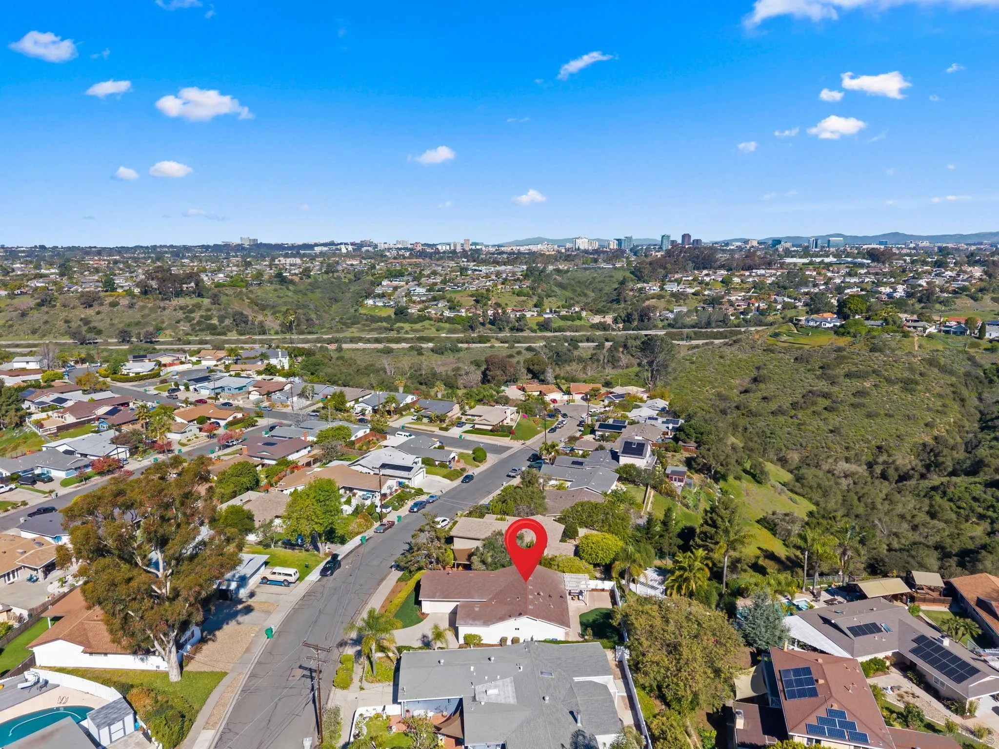 https://cdn.realtyfeed.com/cdn/127/260004574/6dd1e988e8f5d9191610b92a462990d3.webp