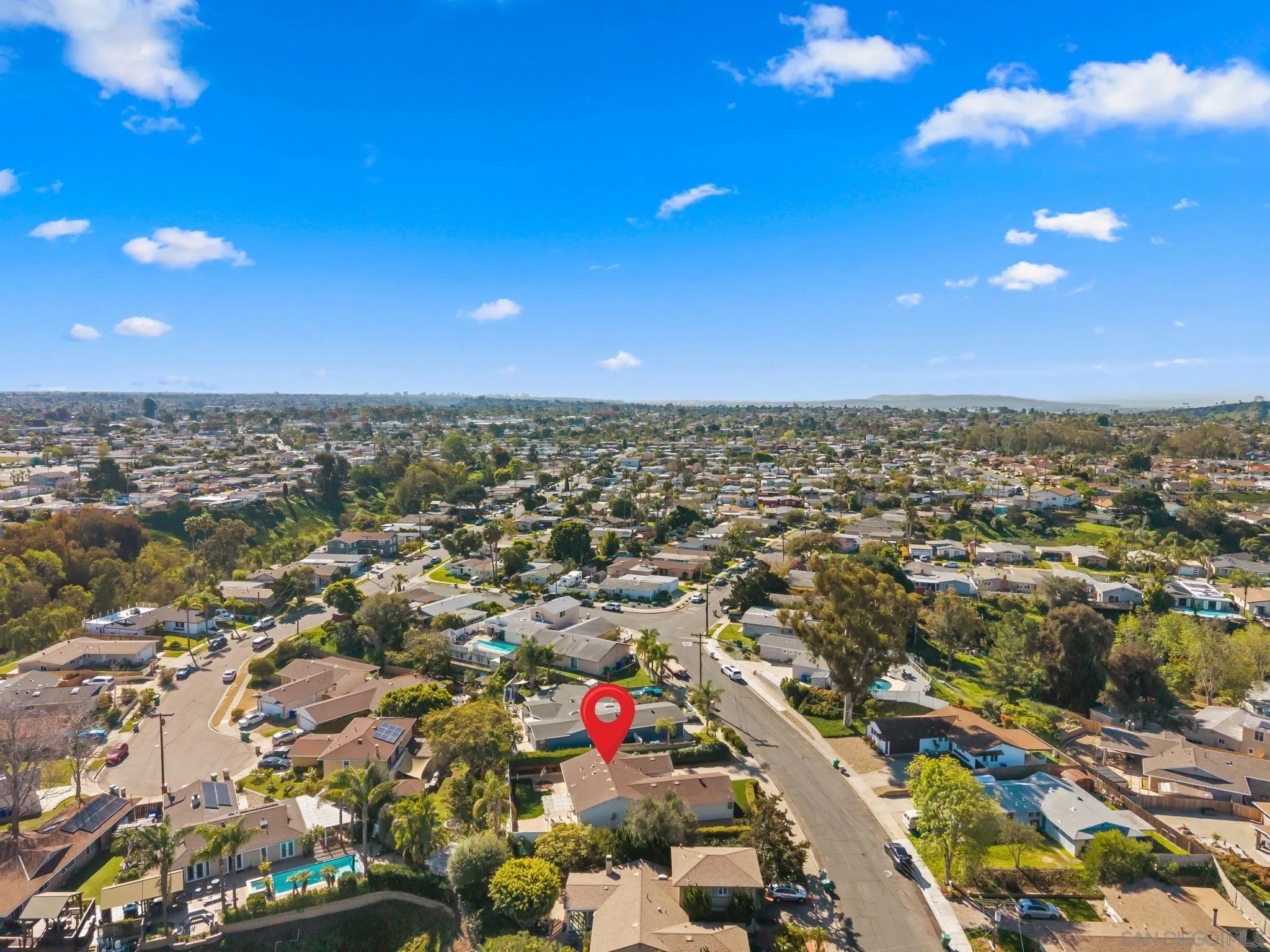 https://cdn.realtyfeed.com/cdn/127/260004574/aaf0bb2521bafd94a7744d5b141a5075.webp