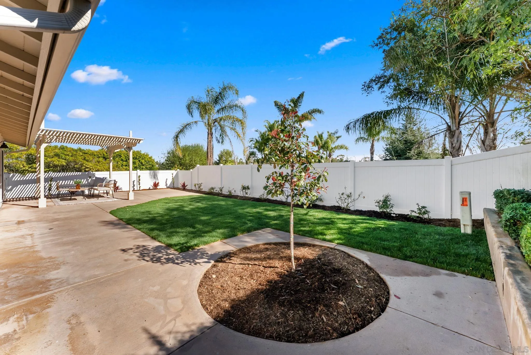 https://cdn.realtyfeed.com/cdn/127/260004574/bd72a78d96c0b1892dbba480a7023535.webp
