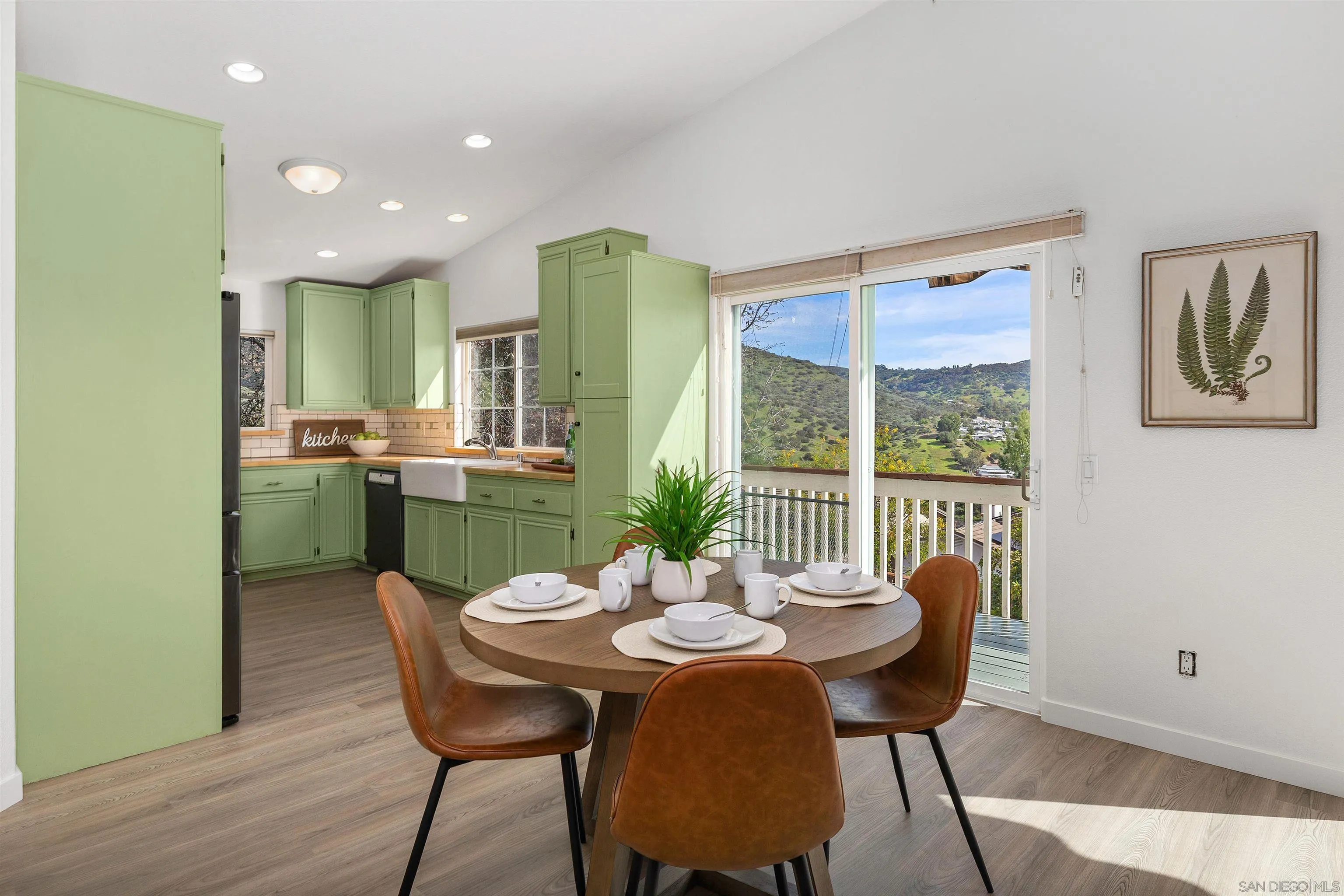 https://cdn.realtyfeed.com/cdn/127/260004576/343223f053c29315ff56e2e74ba1c95e.webp