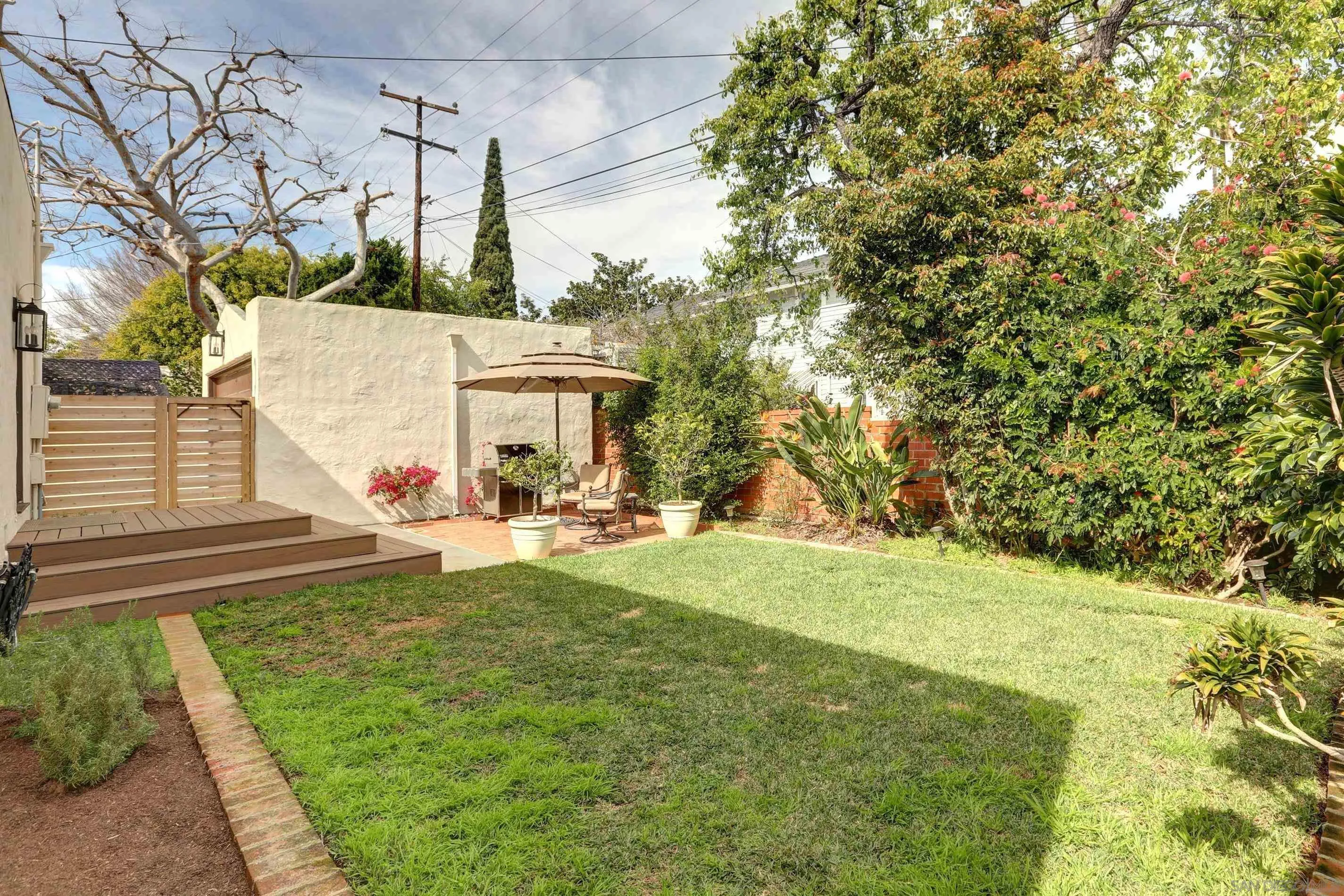 https://cdn.realtyfeed.com/cdn/127/260004585/d600c59b395f1d1f64f506918eb9061a.webp
