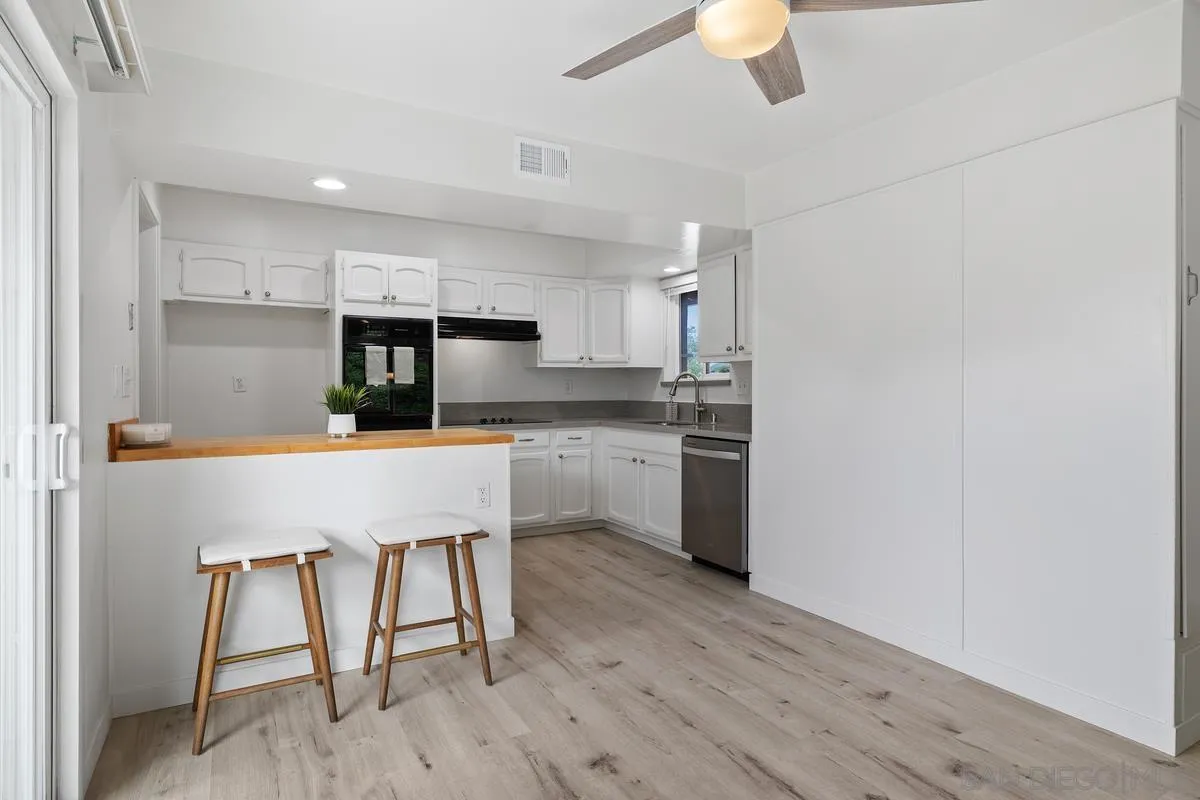 https://cdn.realtyfeed.com/cdn/127/260004588/258865914e0ce4773429fe59d0173eeb.webp
