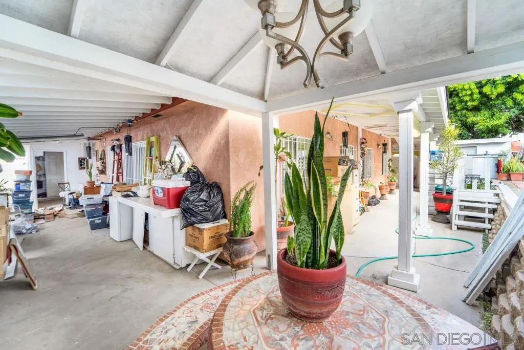 https://cdn.realtyfeed.com/cdn/127/260004595/1e4c24b8f8604a66d200acd08aa1e464.webp